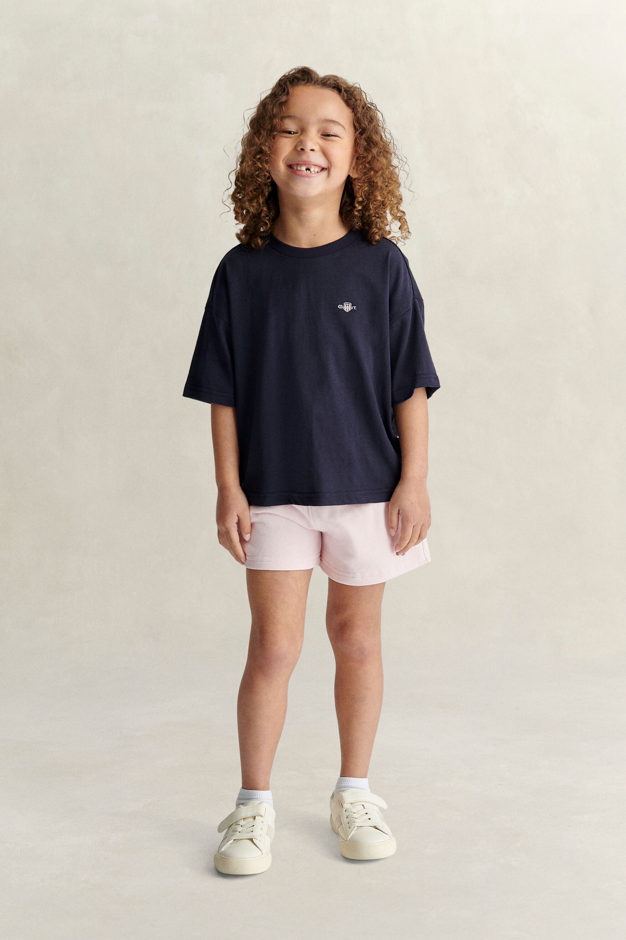 T-Shirt Shield Girls