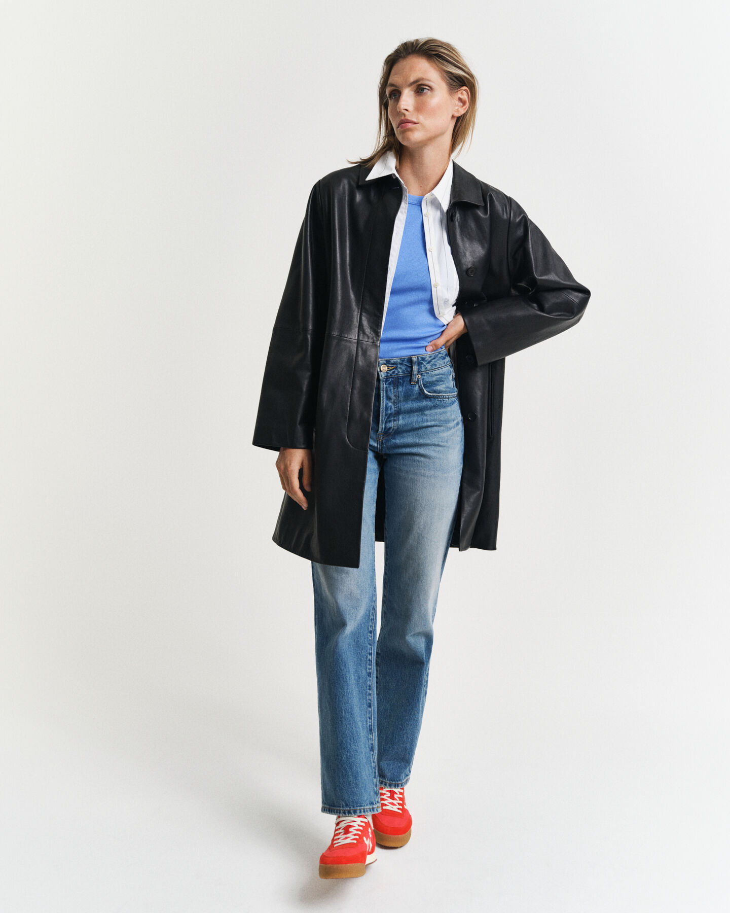 Top a coste con collo alto