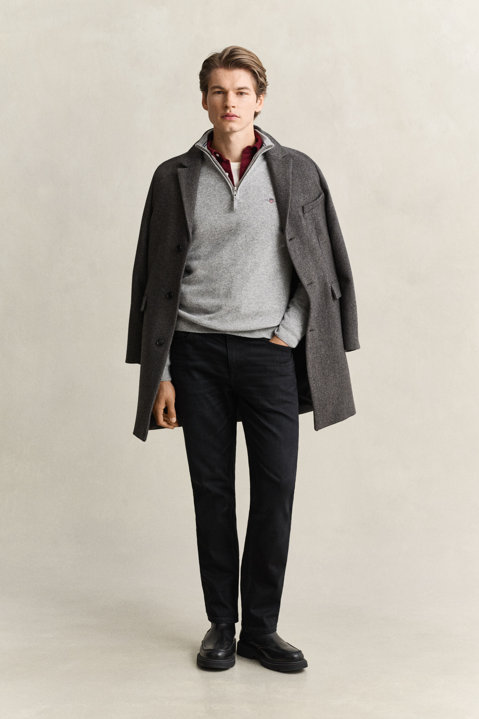 Maglia in lana d’agnello con zip corta