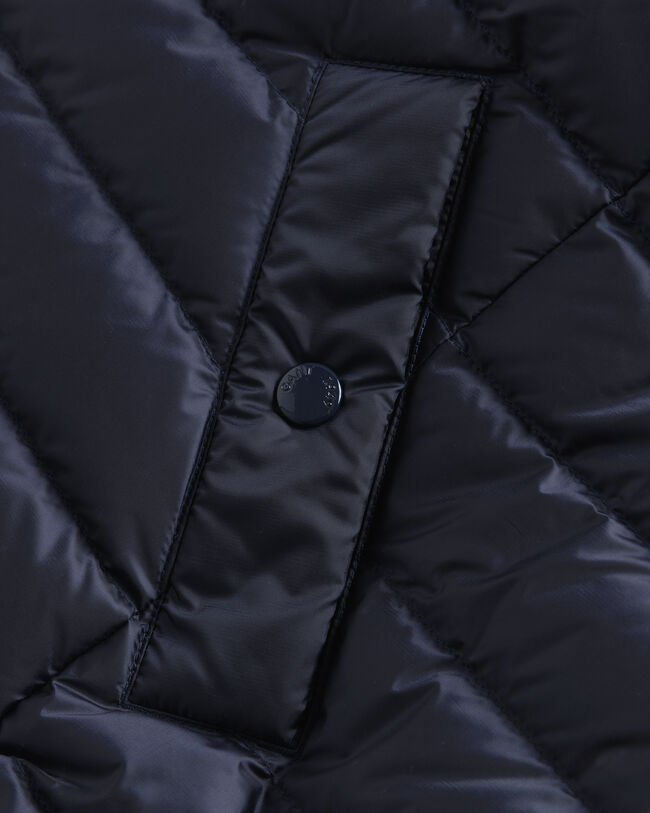 Piumino smanicato leggero