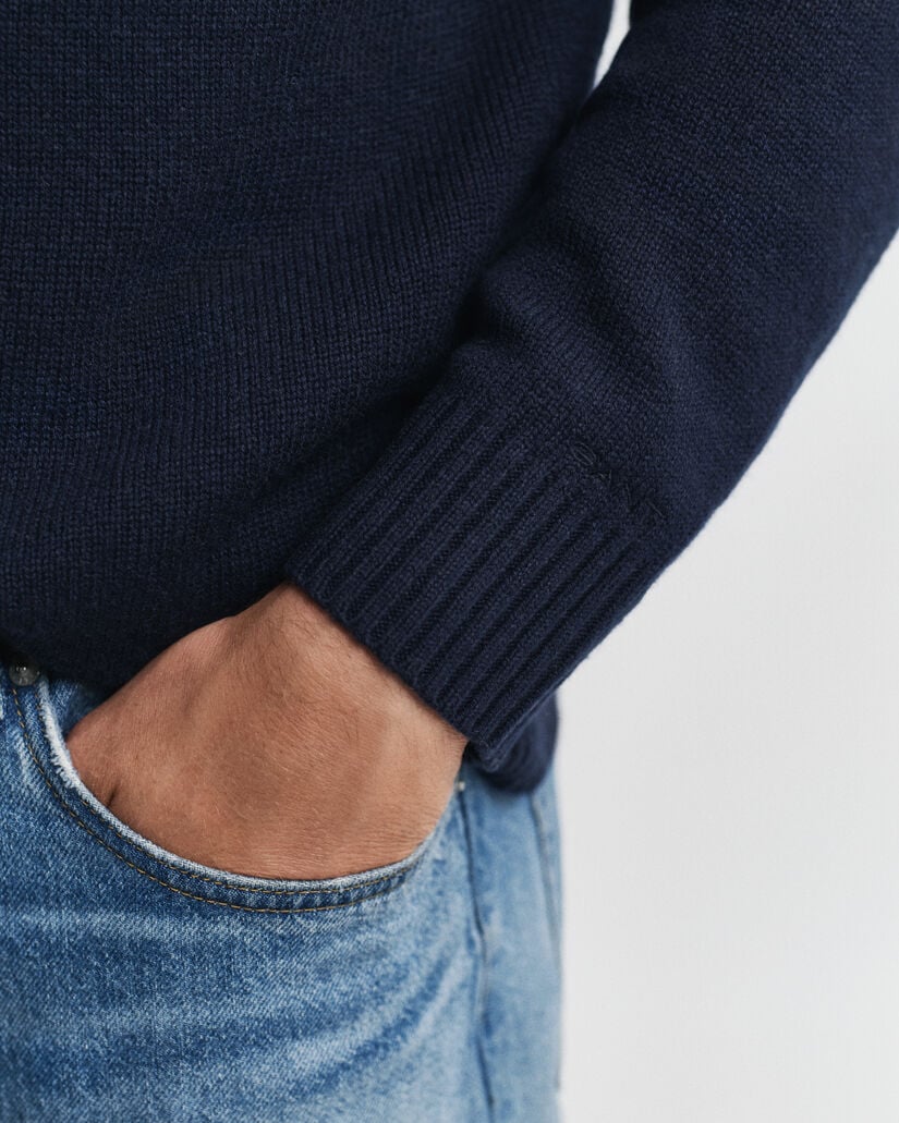 Maglia girocollo in morbido misto cashmere