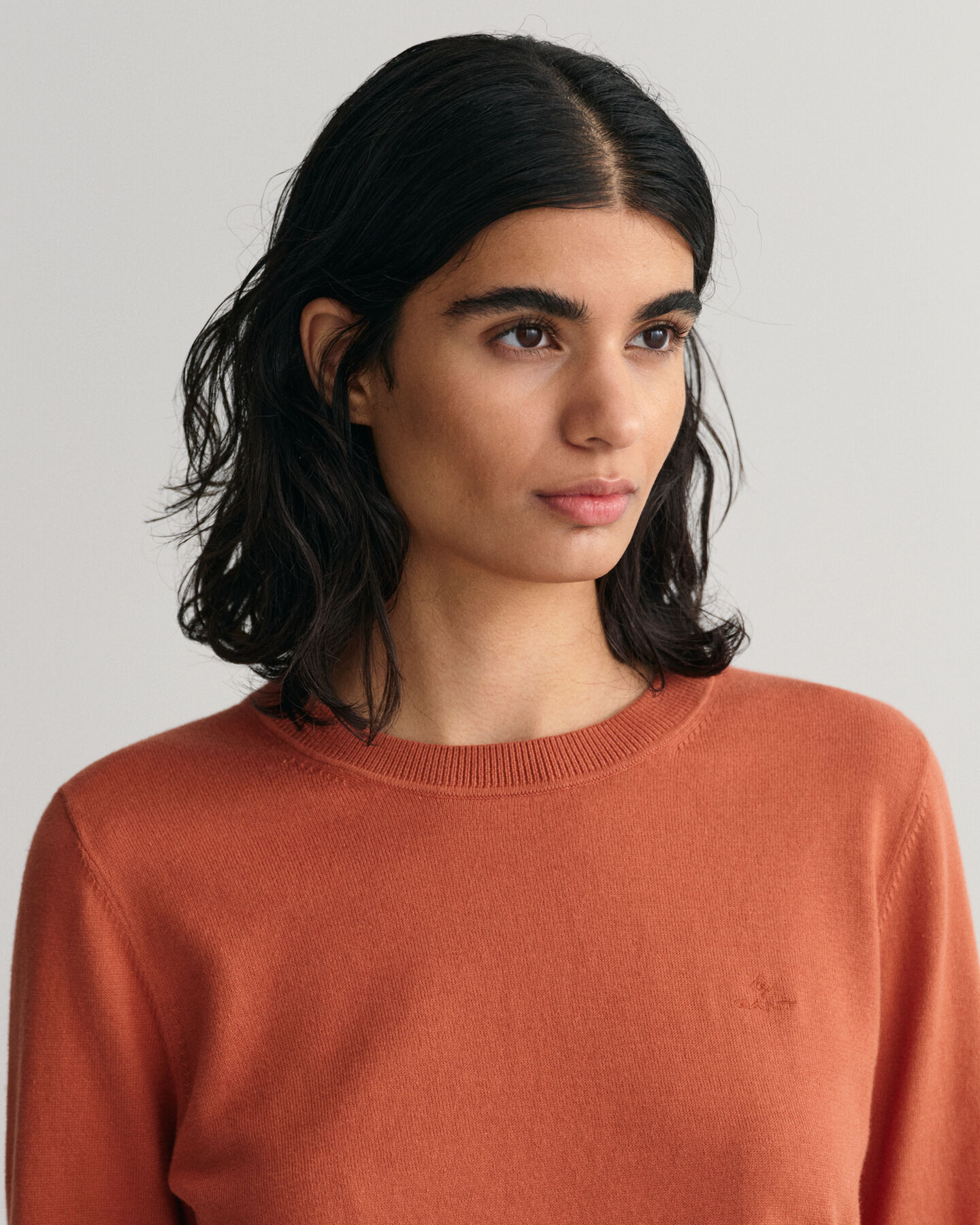 Maglia girocollo in cotone leggero