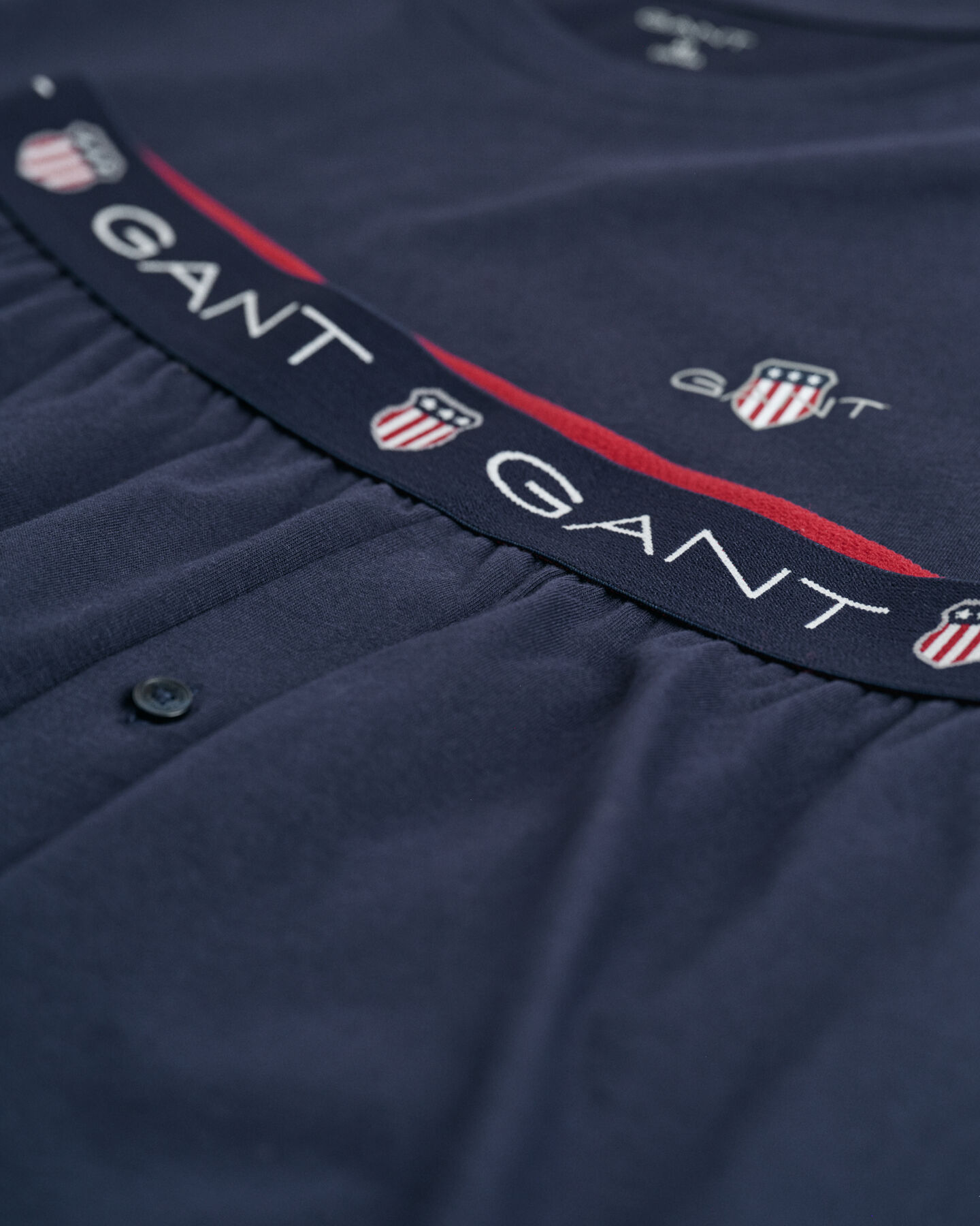 Pigiama con t-shirt e pantaloncini