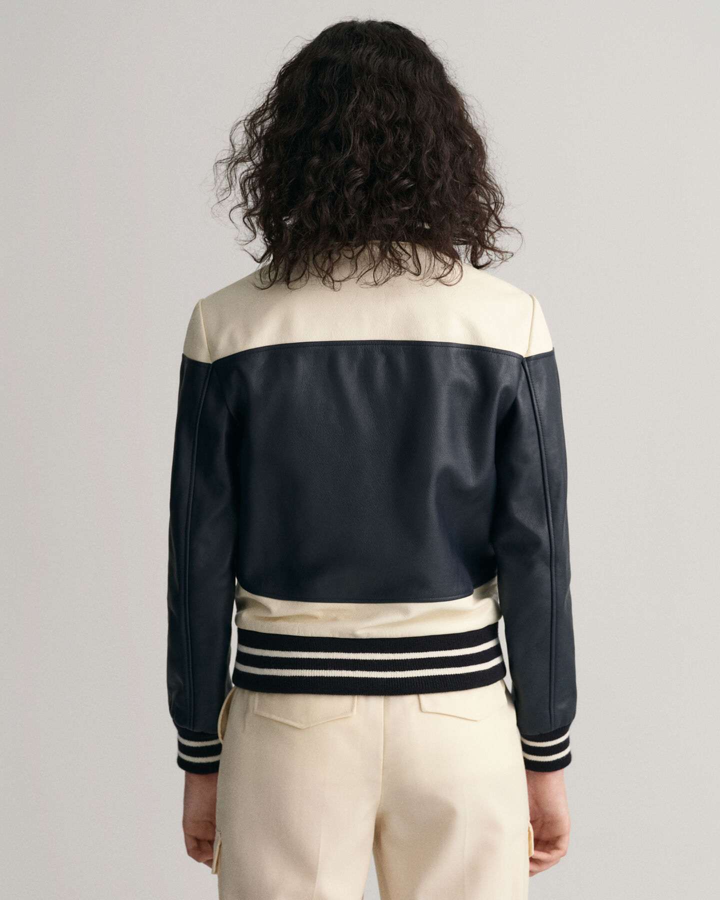 Giacca in pelle a blocchi di colore