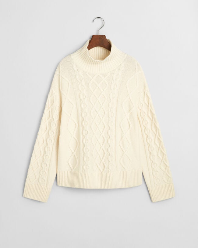 Maglia con colletto dritto lavorato a trecce