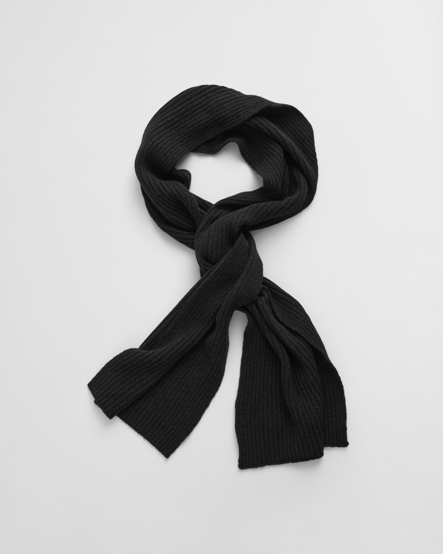  Set regalo berretto e sciarpa con scritta GANT