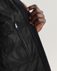 Piumino smanicato leggero