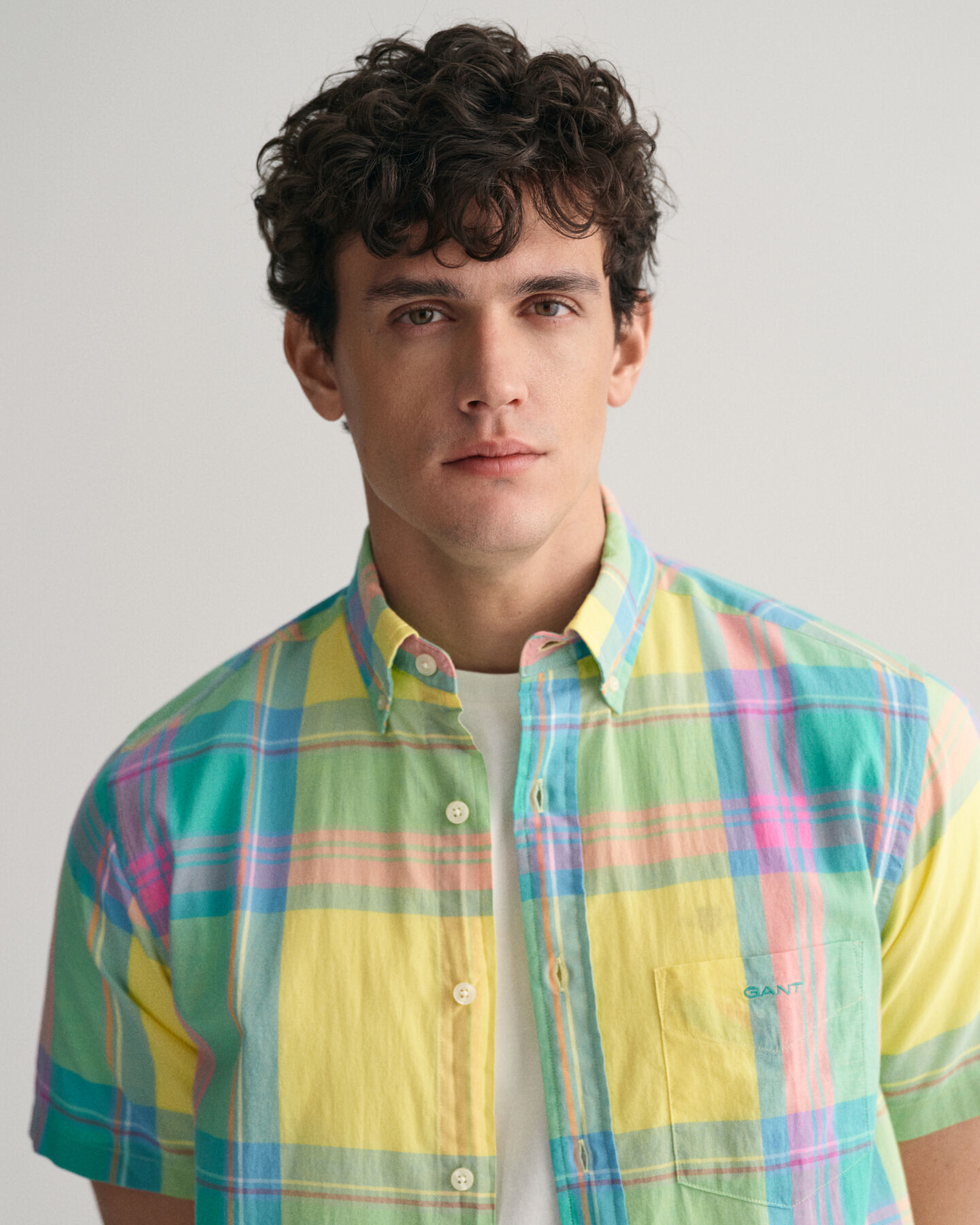 Camicia di lino colorata madras a maniche corte regular fit