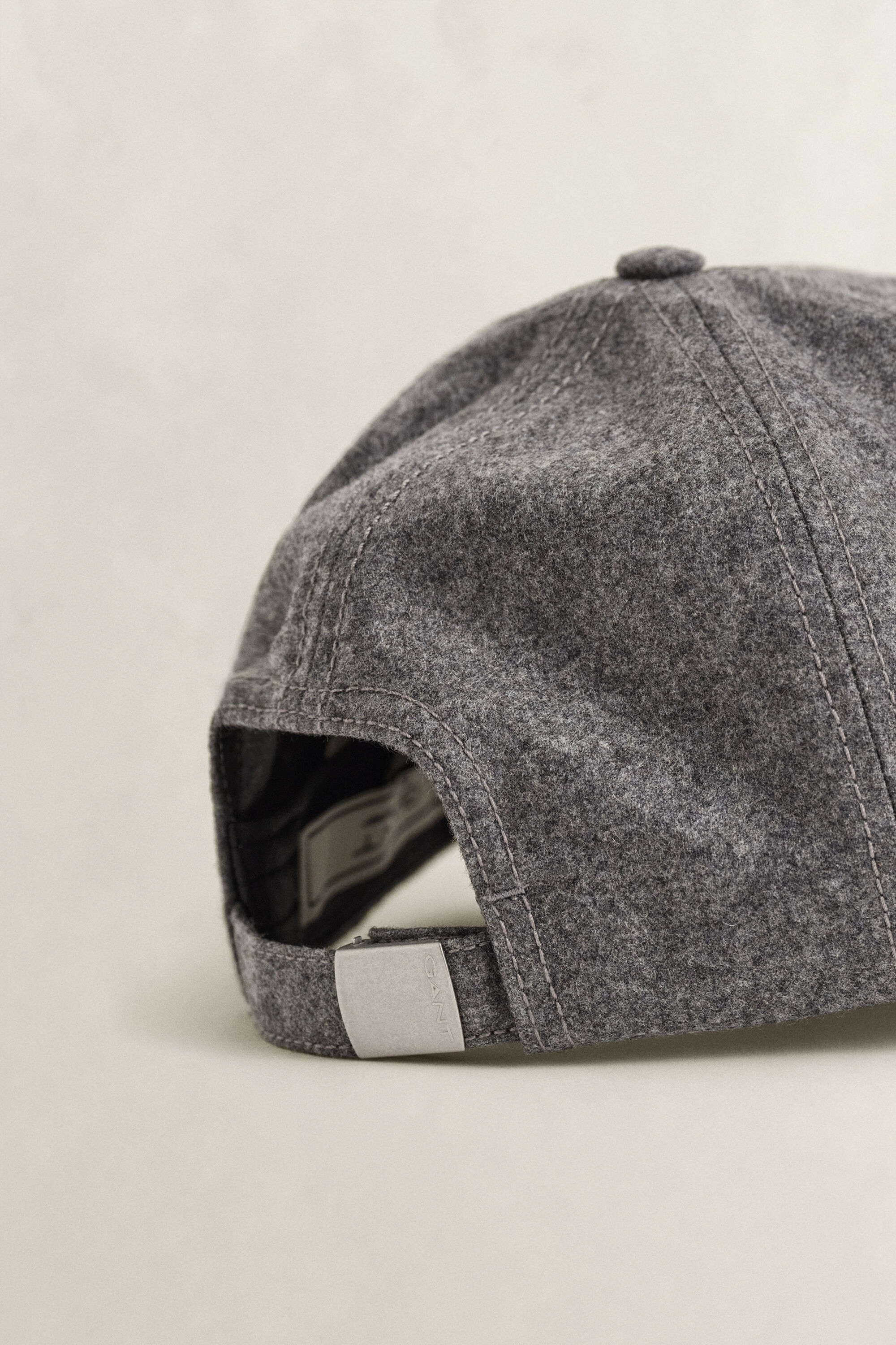 Cappellino in cashmere