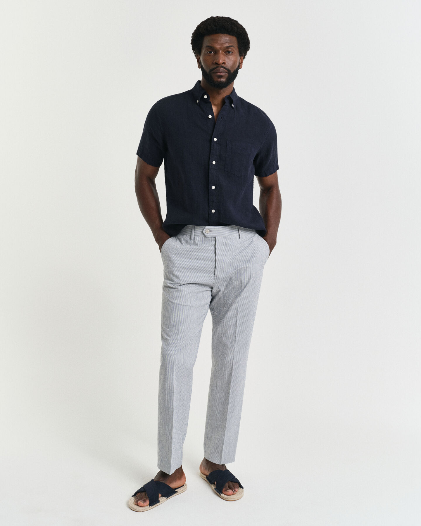 Pantaloni da abito in seersucker affusolati slim fit