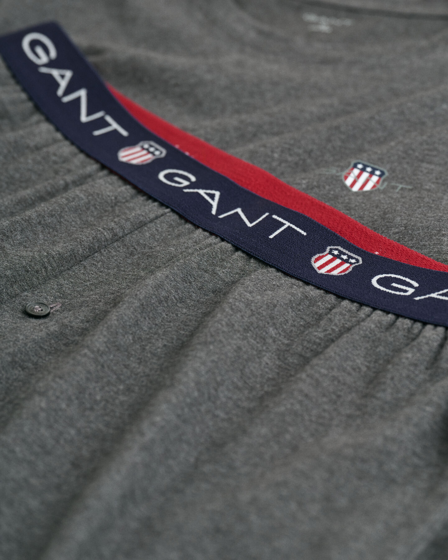 Pigiama con t-shirt e pantaloncini