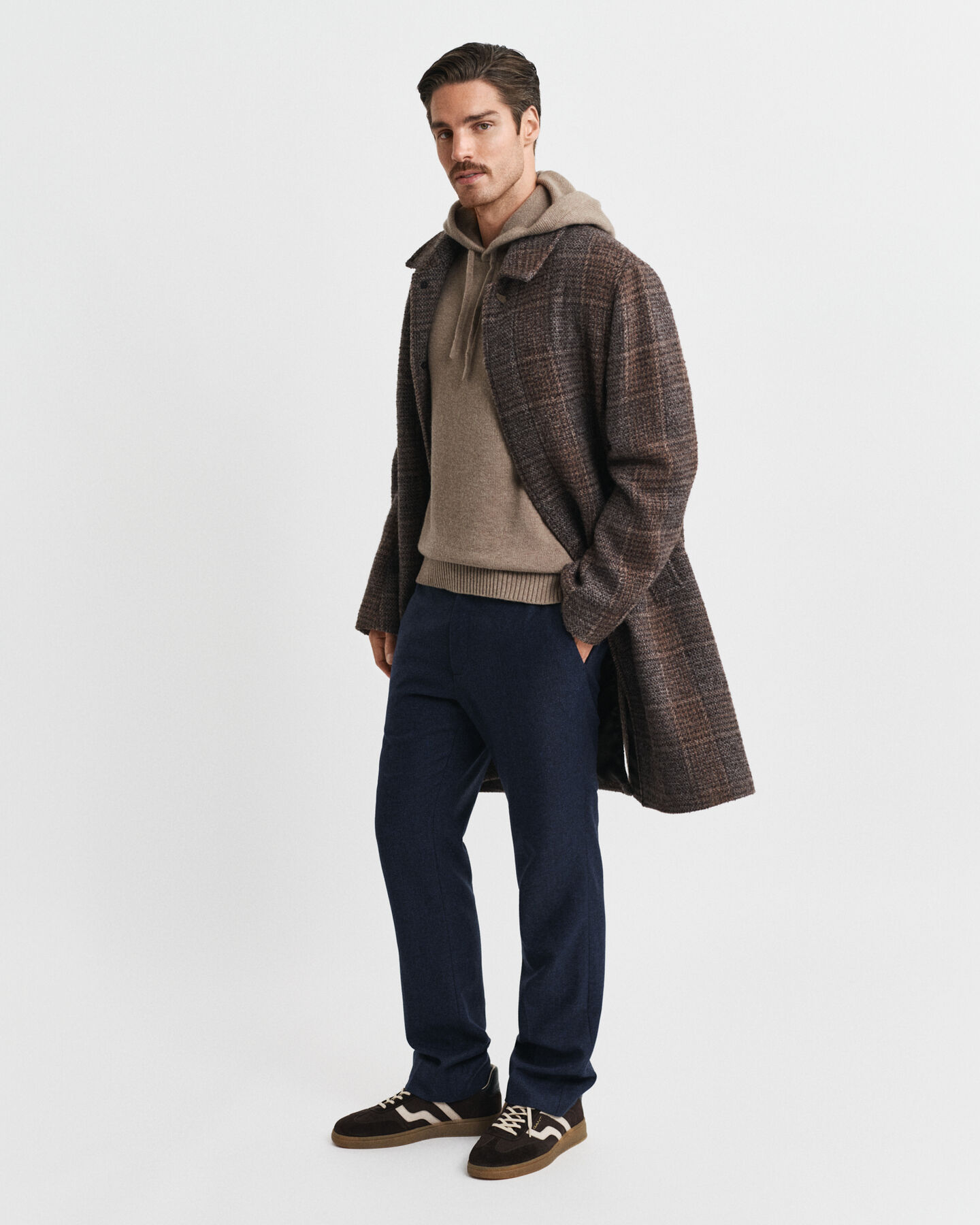 Felpa con cappuccio in morbido misto cashmere