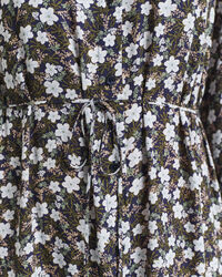 Abito con stampa floreale