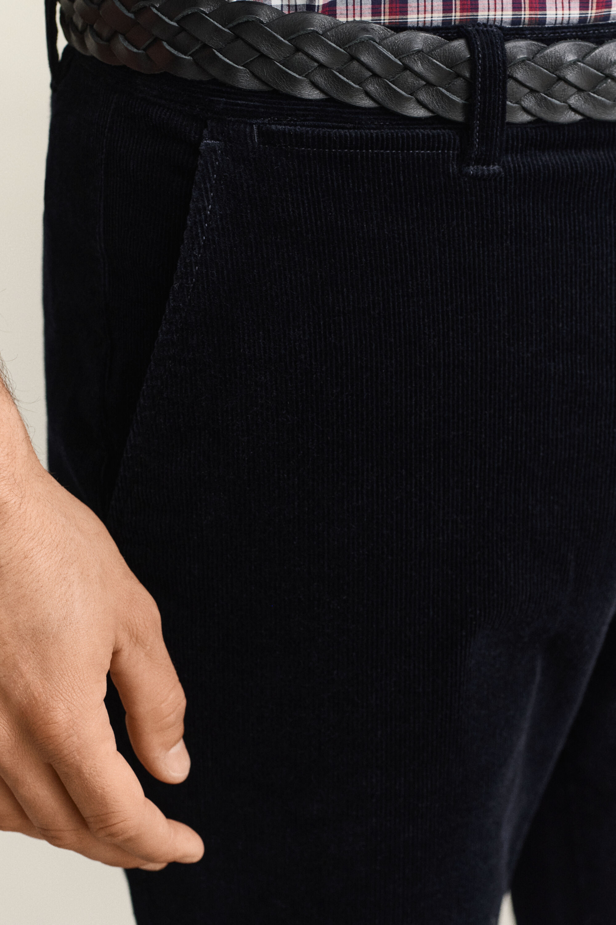 Pantaloni chino in velluto a coste regular