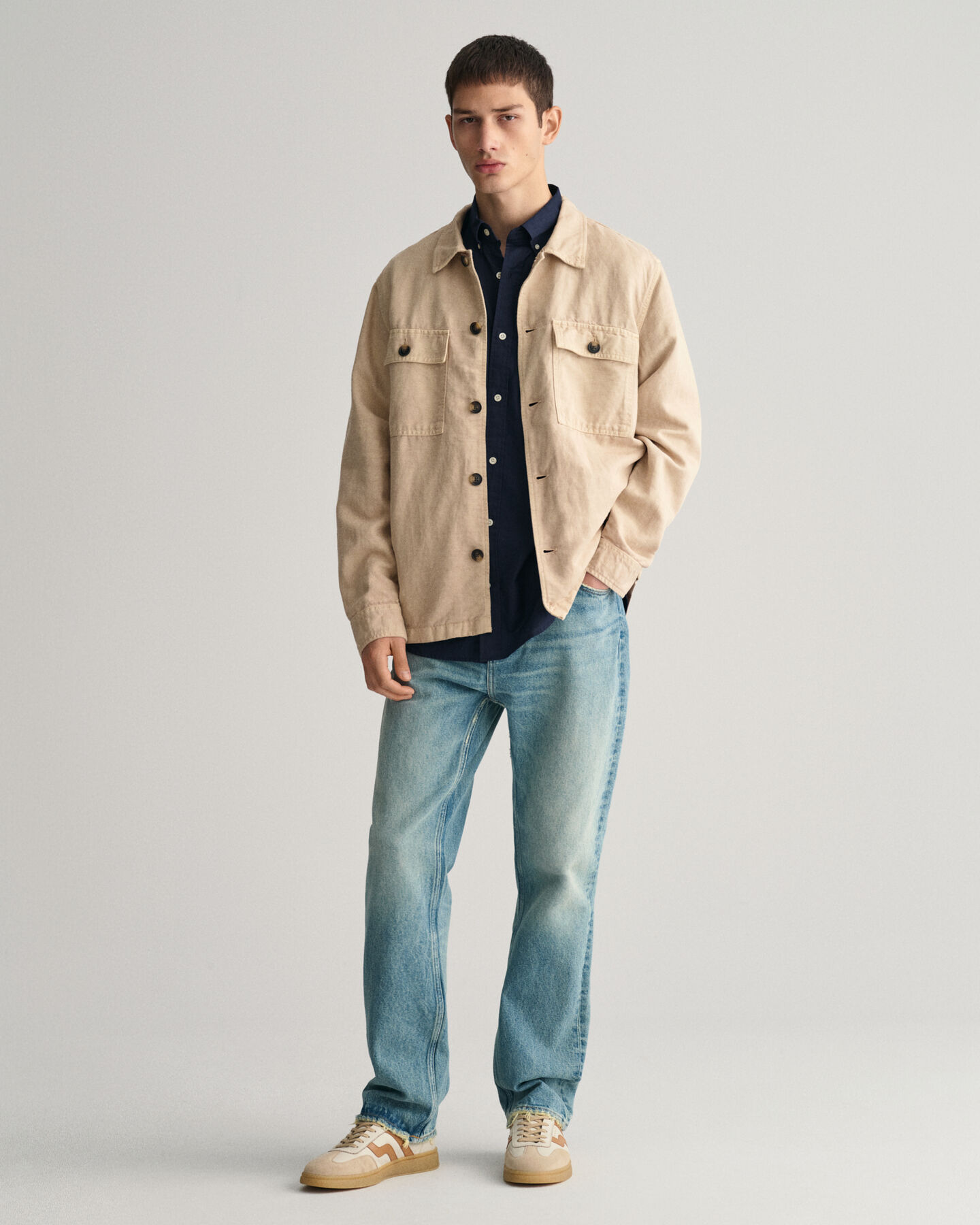 Camicia a maniche corte in misto cotone-lino regular fit