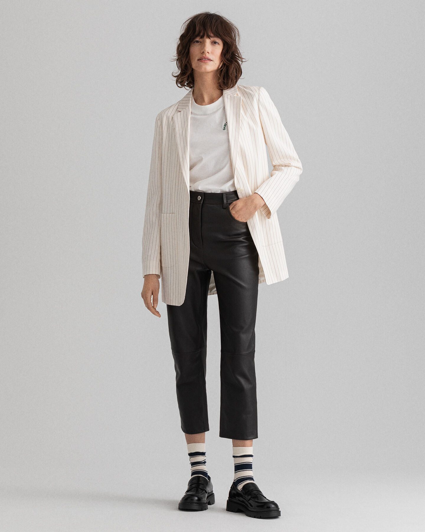 Pantaloni in pelle vita alta alla caviglia