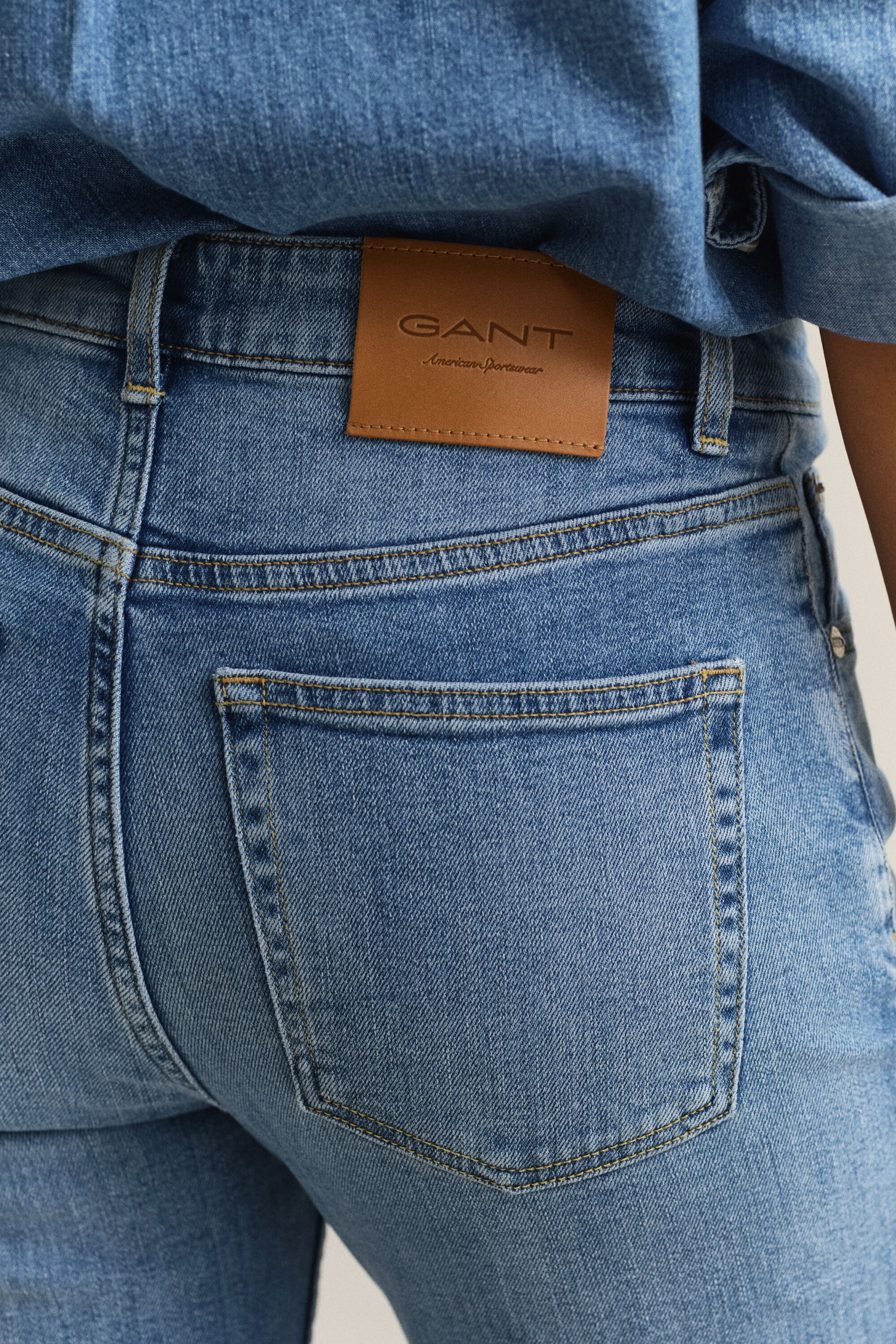 Jeans svasati elasticizzati