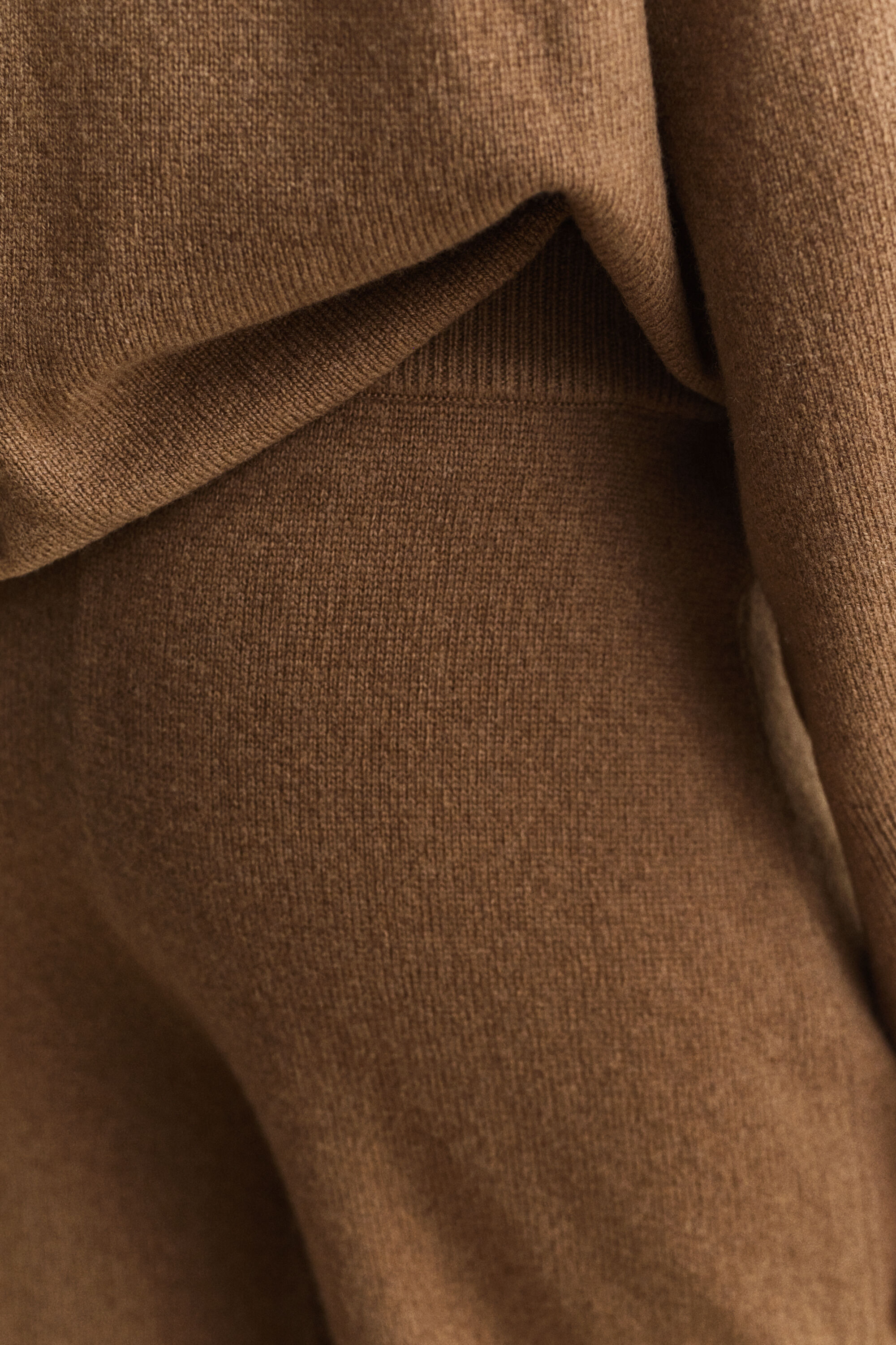 Pantaloni in lana misto cashmere