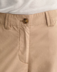 Pantaloni chino leggeri relaxed fit