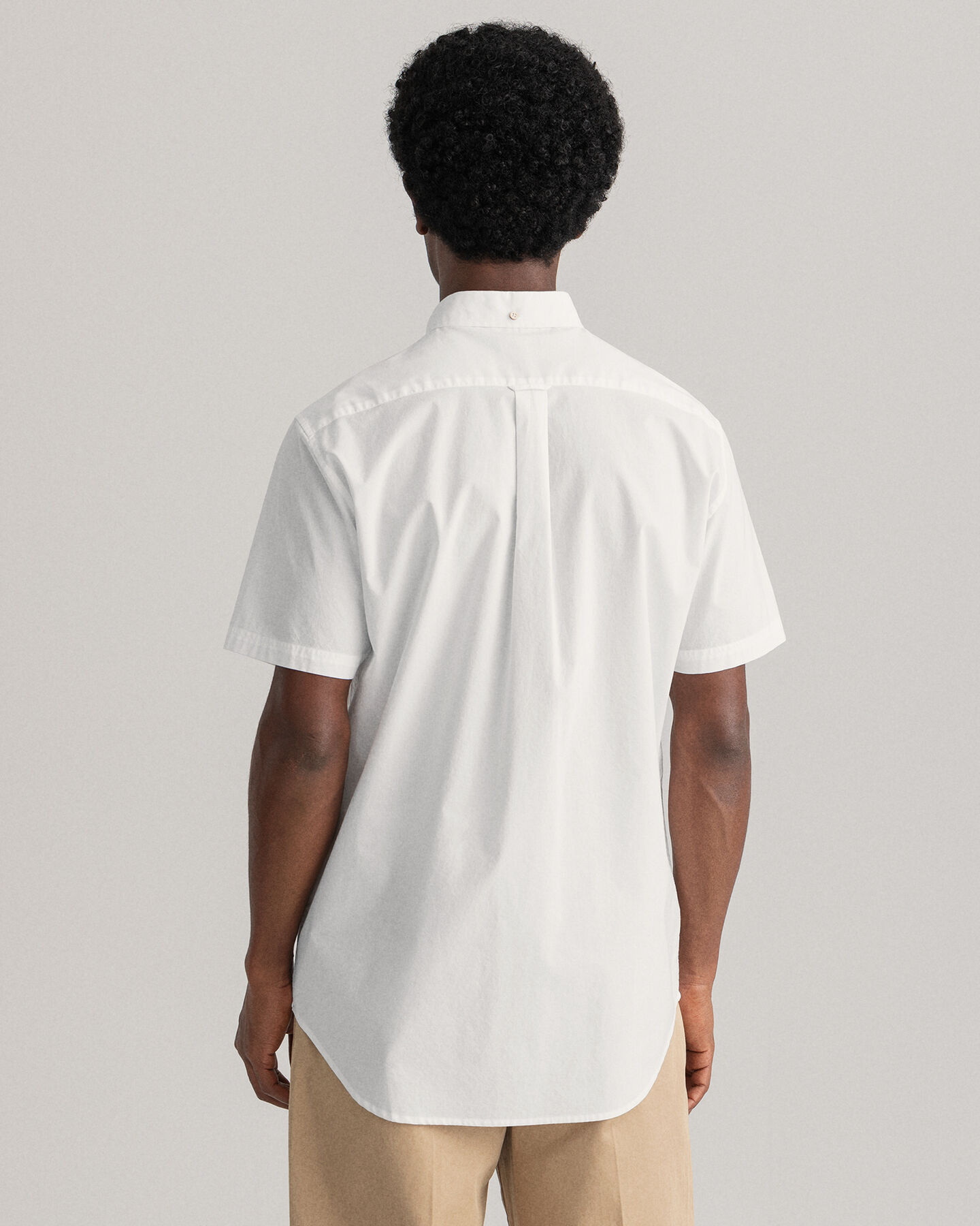 Camicia in broadcloth a maniche corte regular fit