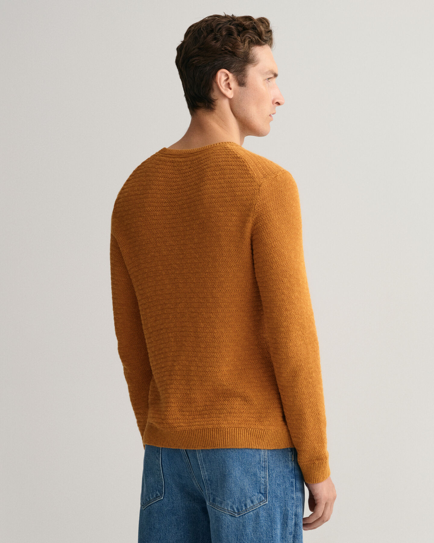 Maglia girocollo testurizzata in misto cotone-lino