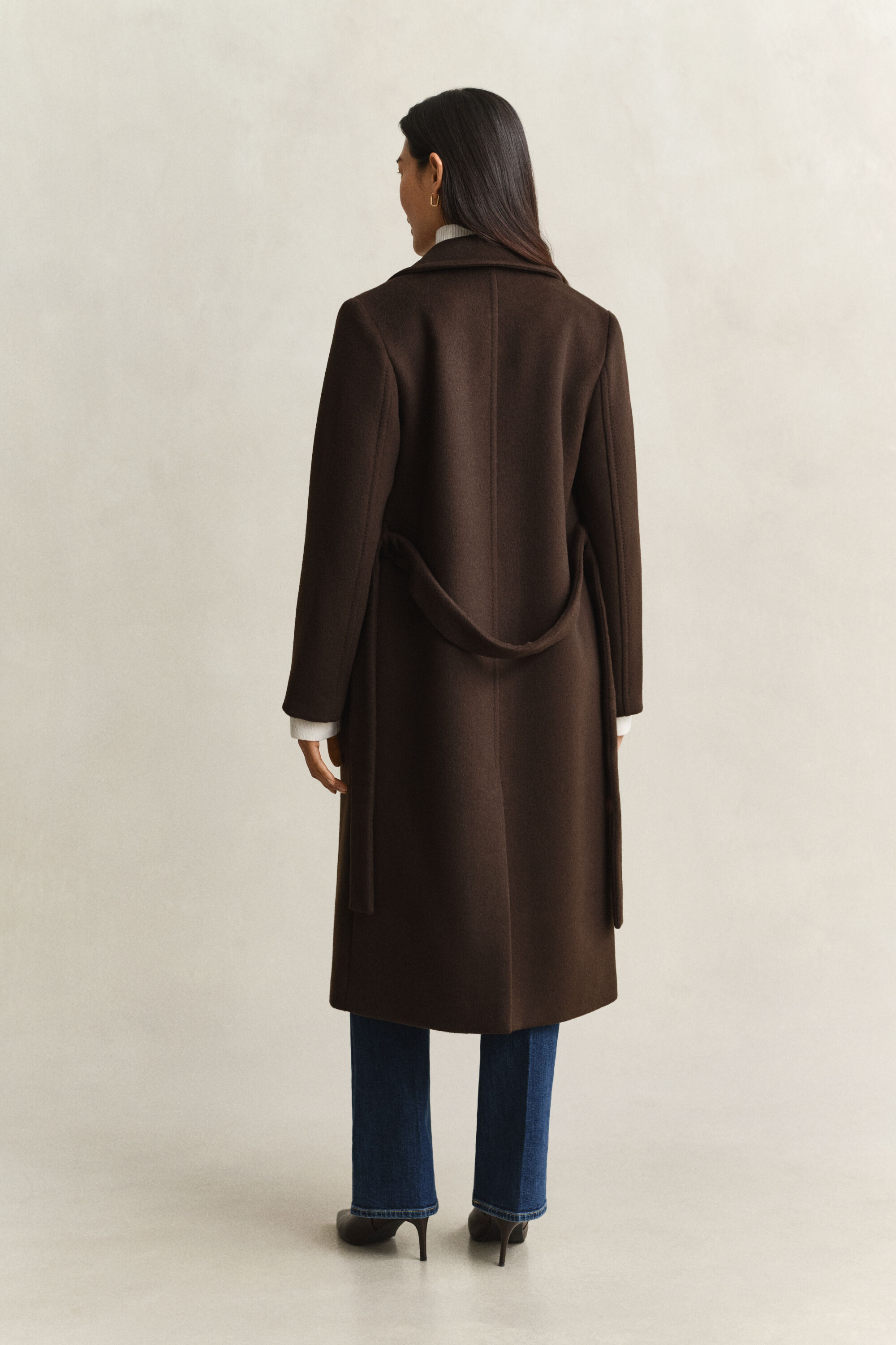 Cappotto con cintura in misto lana