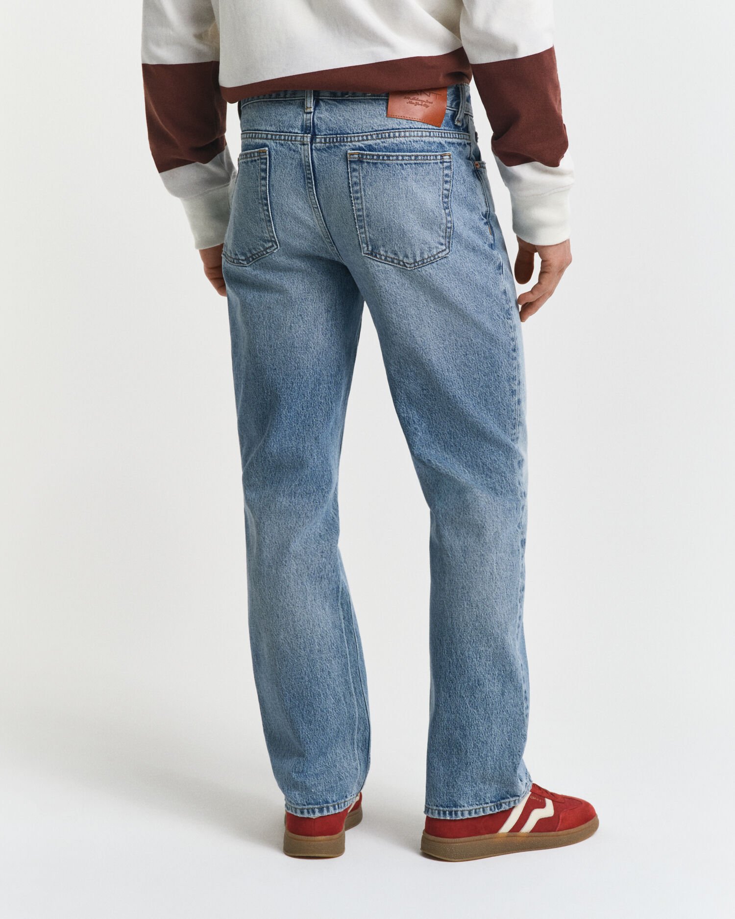 Jeans bootcut dal lavaggio vintage