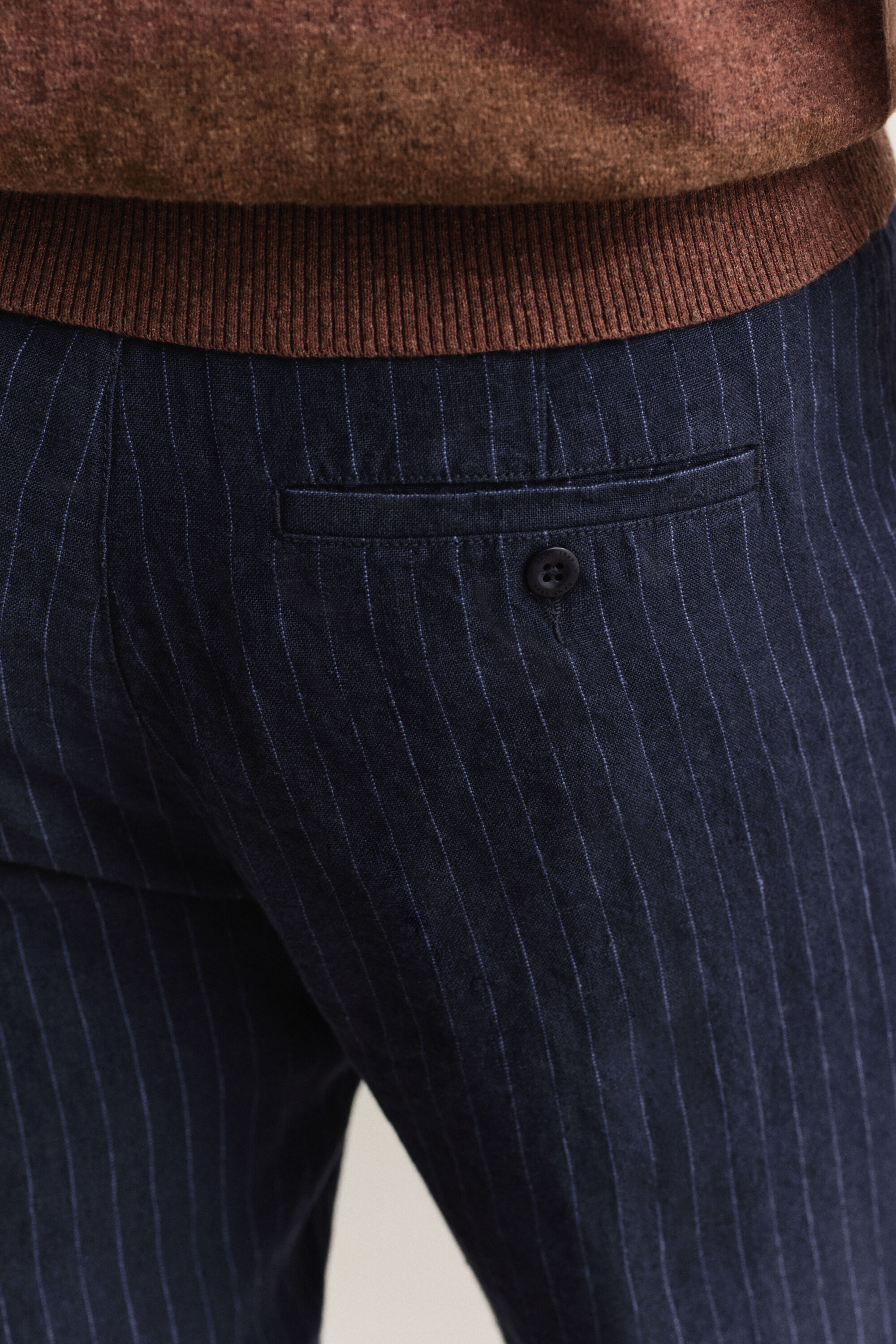 Pantaloni in lino a righe