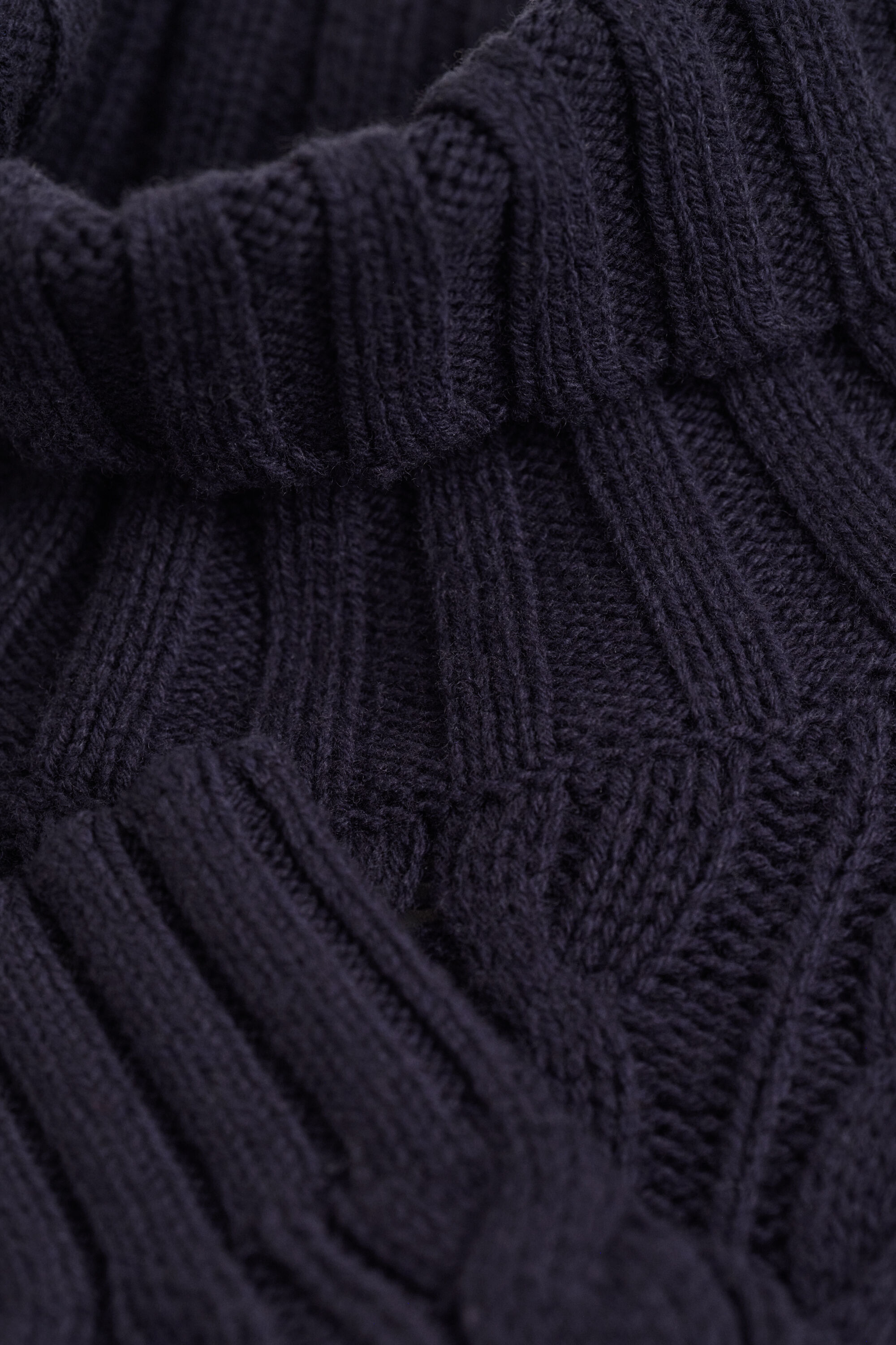 Maglia a collo alto in misto lana