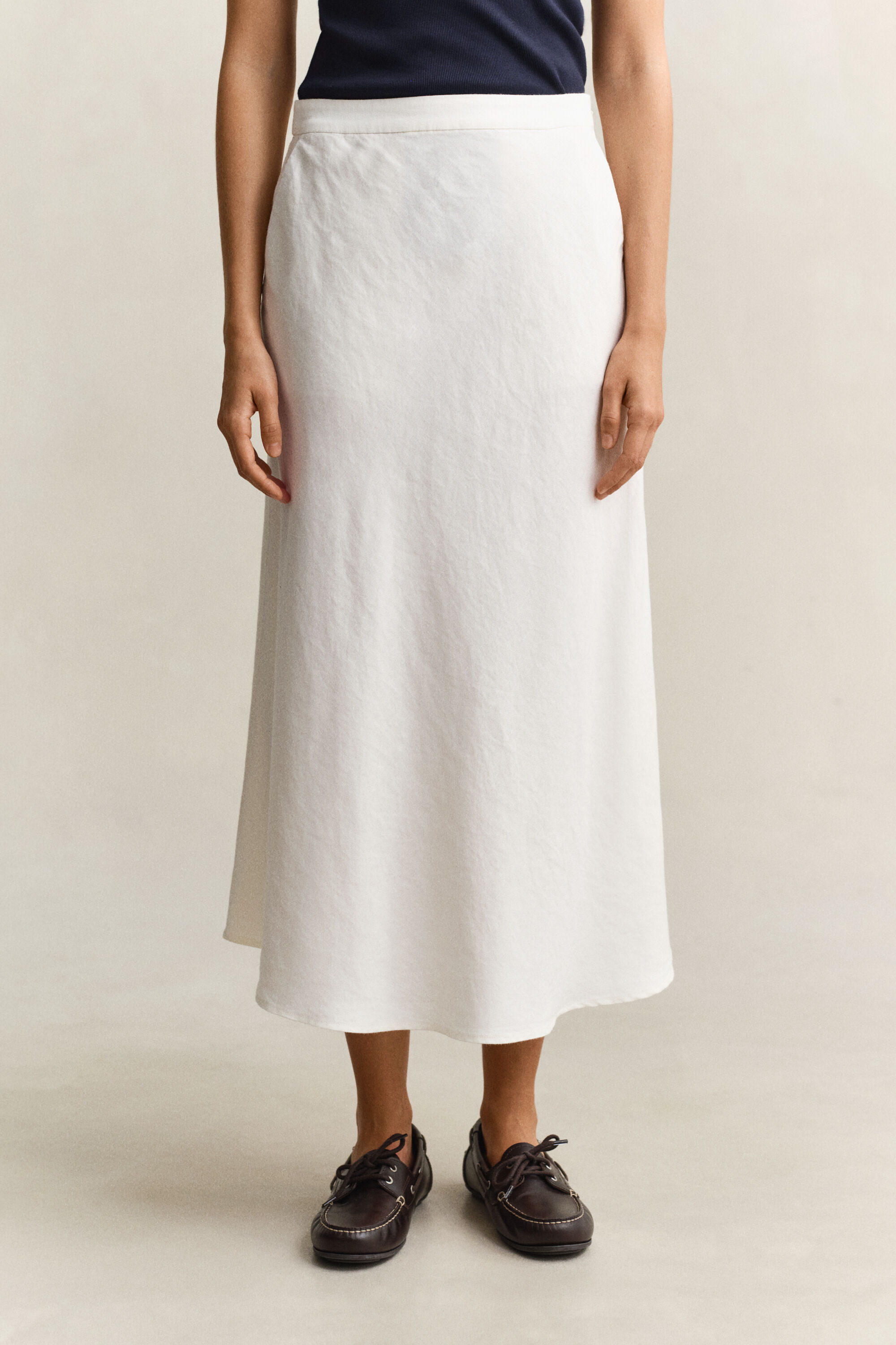 Gonna svasata in misto lino