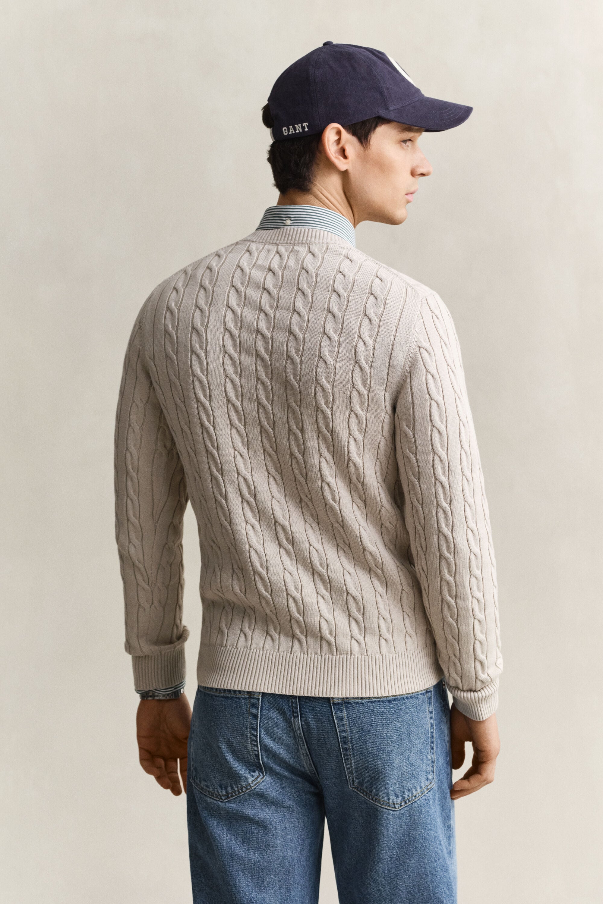 Maglia girocollo in cotone a trecce
