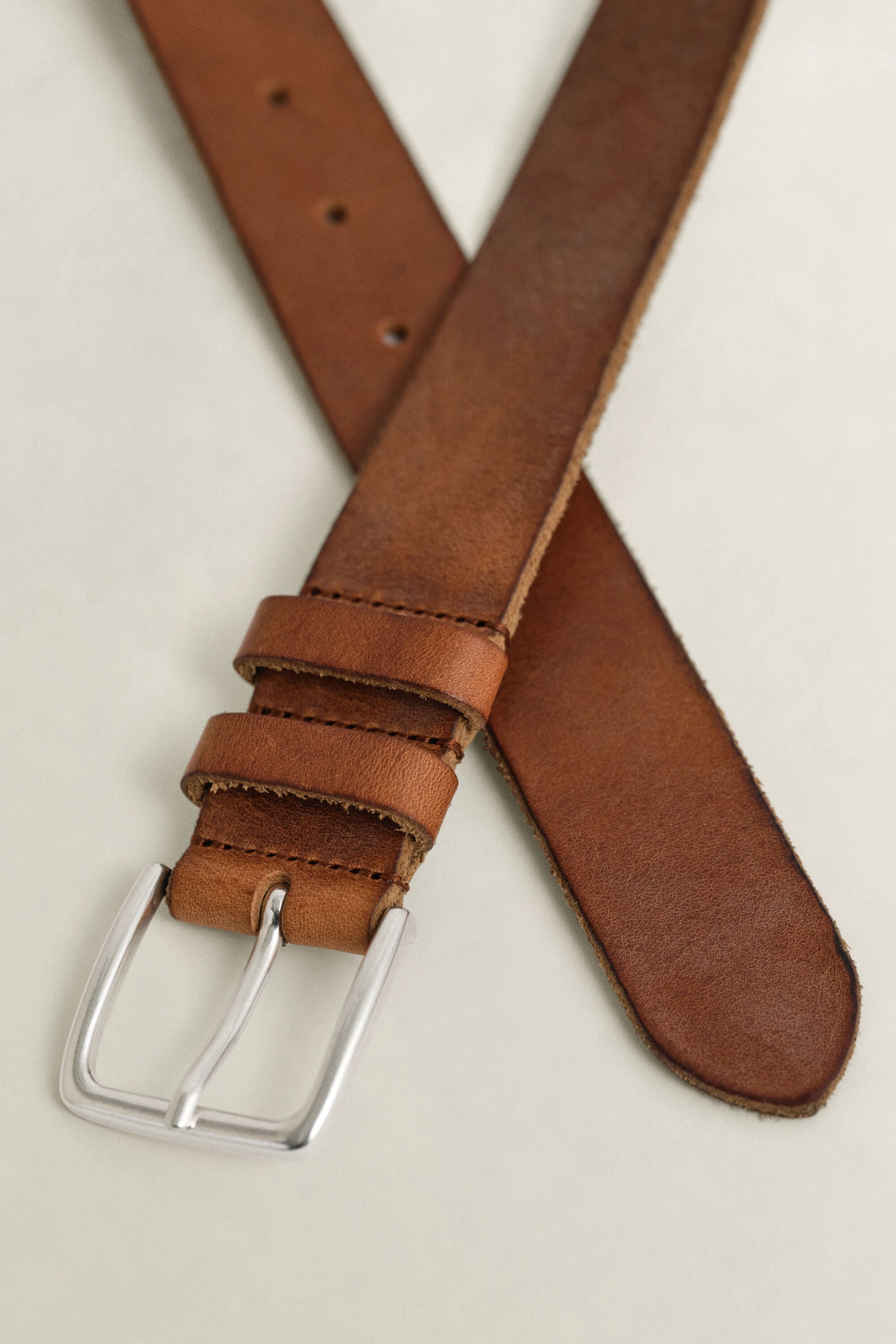 Cintura in pelle martellata