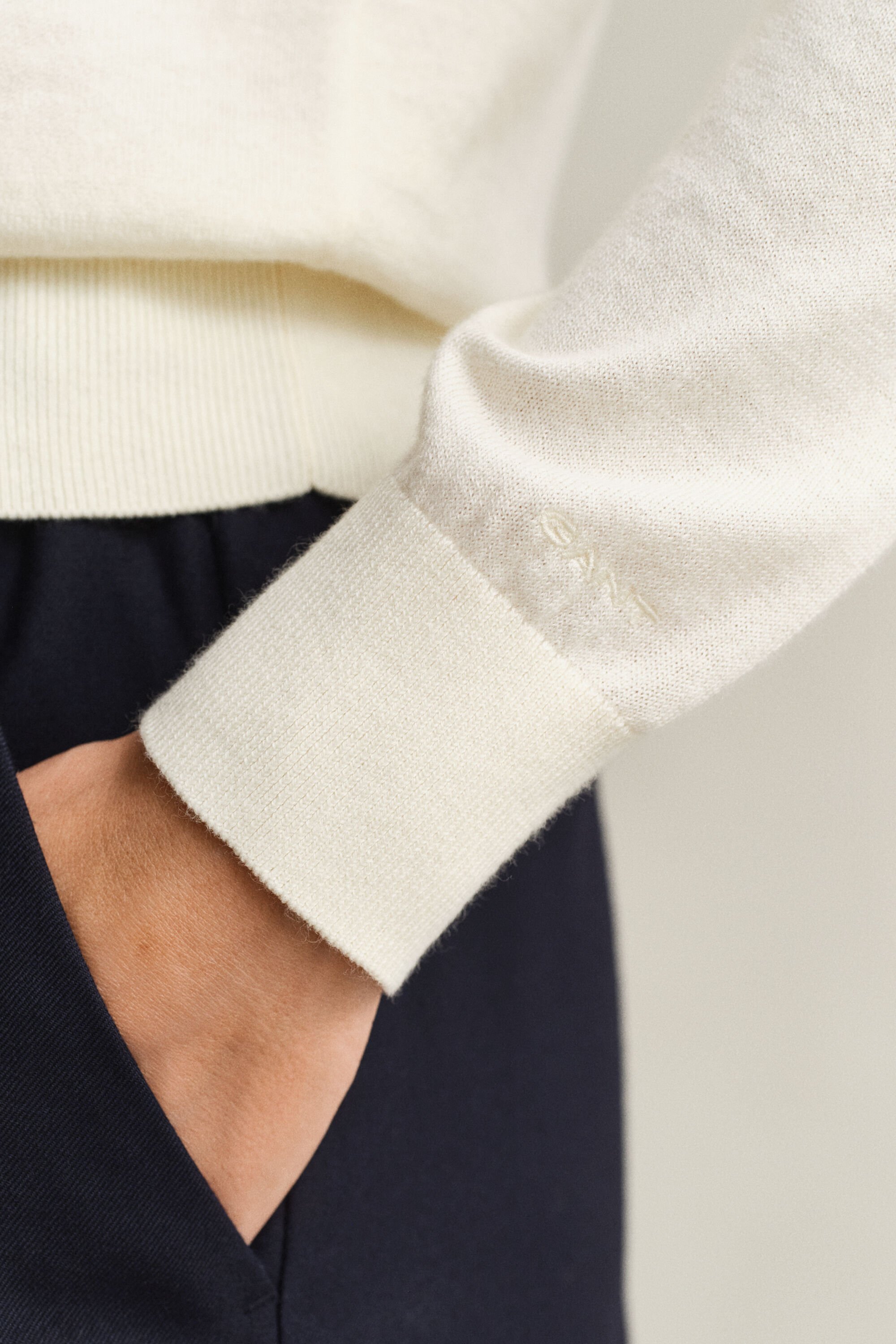 Cardigan girocollo leggero