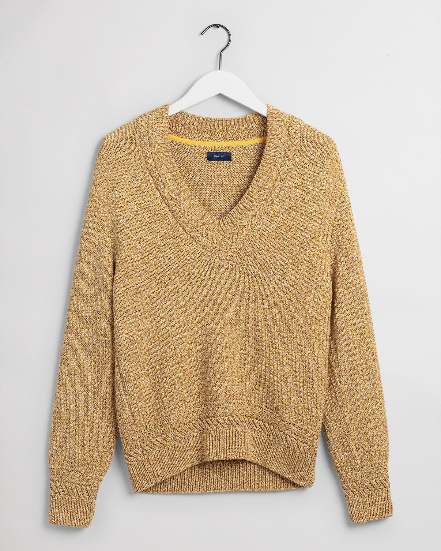 Maglia in filato ritorto colorato con scollo a V