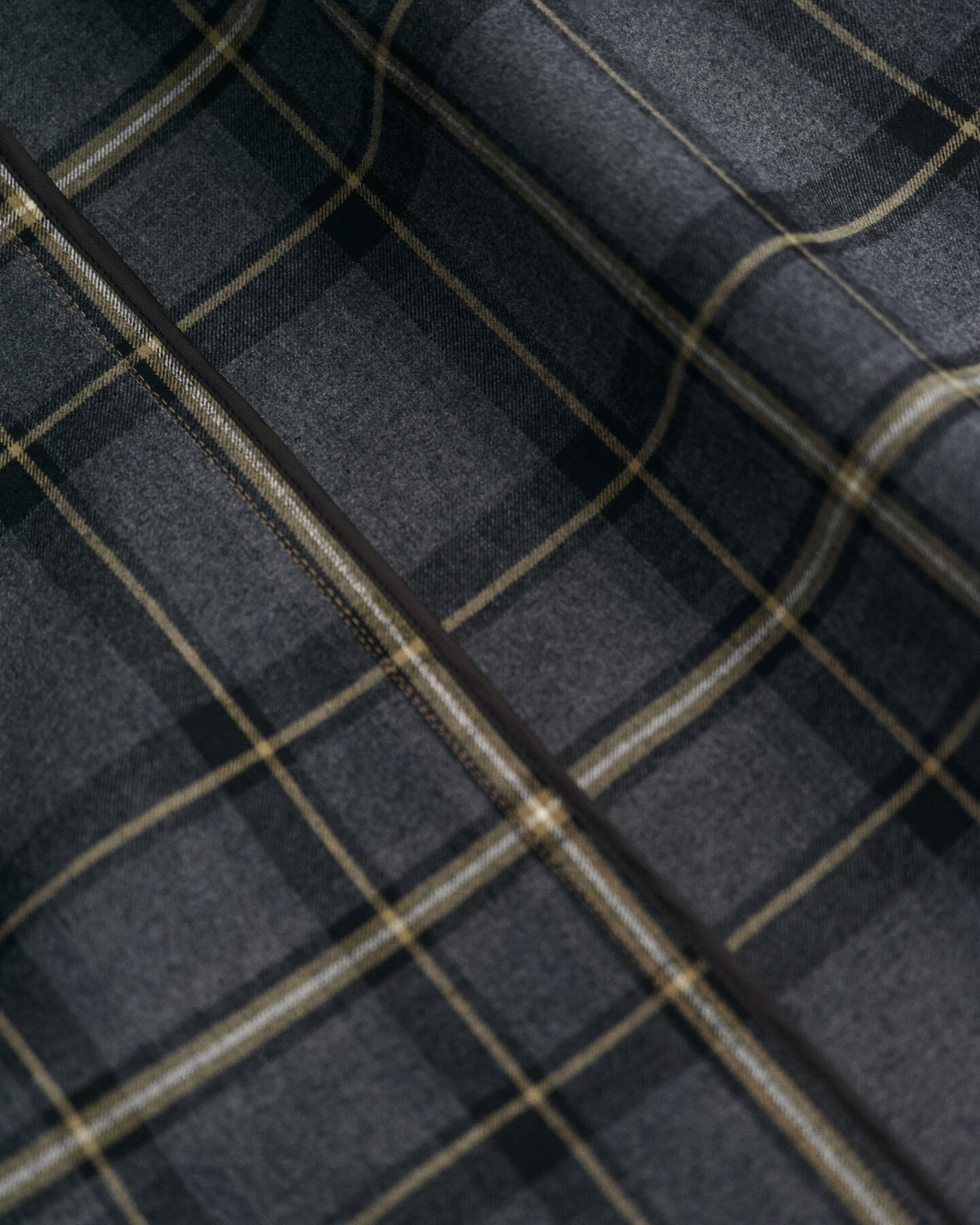 Trench lungo in cotone pesante