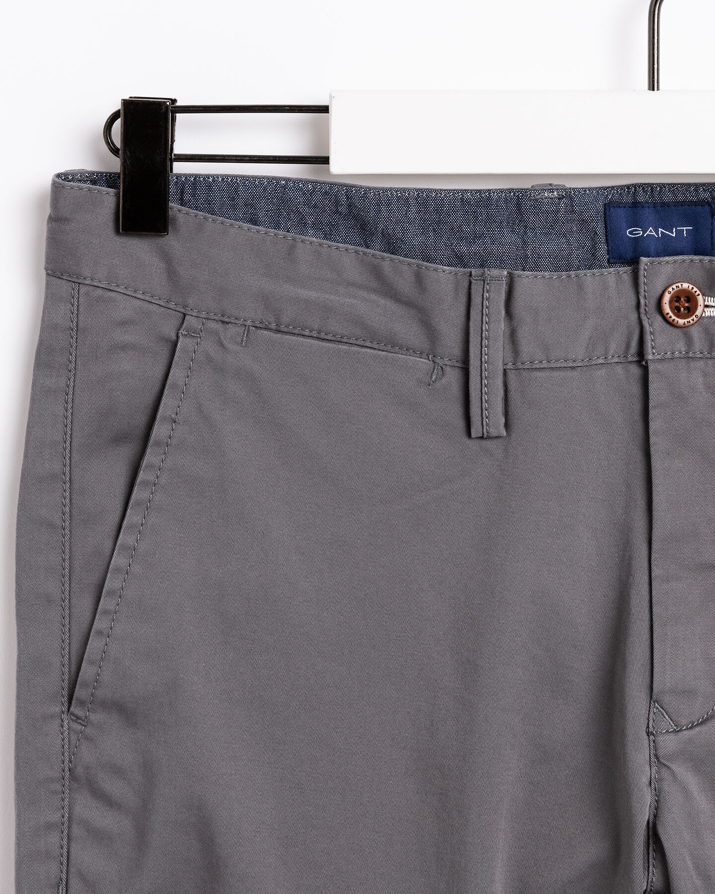 Pantaloni chino in twill slim fit