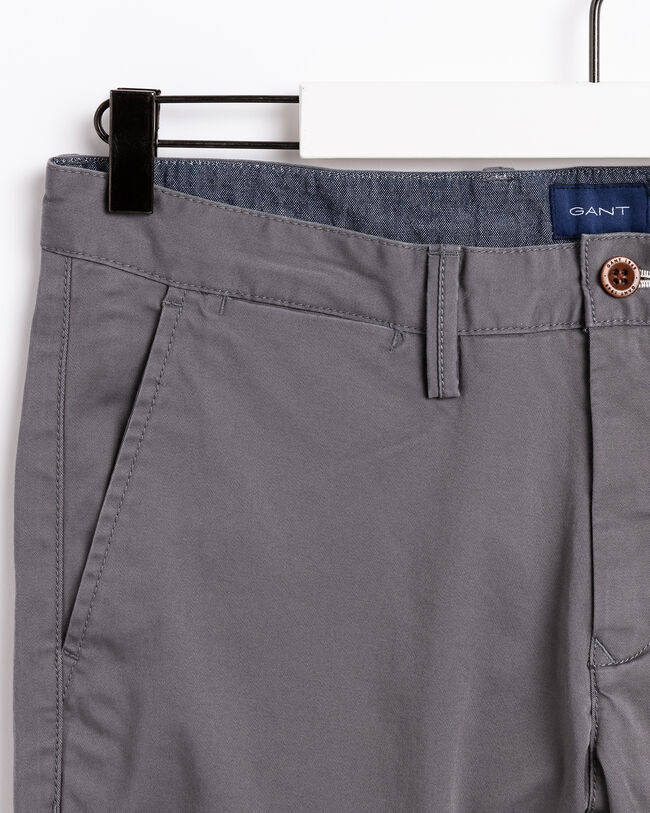 Pantaloni chino in twill slim fit