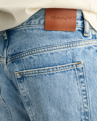 Jeans con gamba ampia loose fit