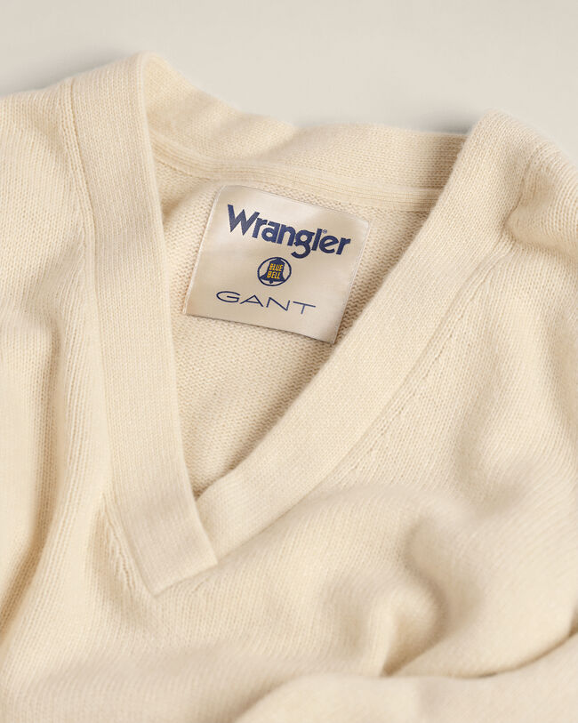 Maglia Wrangler x GANT Varsity in misto cashmere con scollo a V