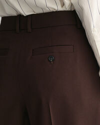 Pantaloni in lana con gamba stretta in fondo relaxed fit