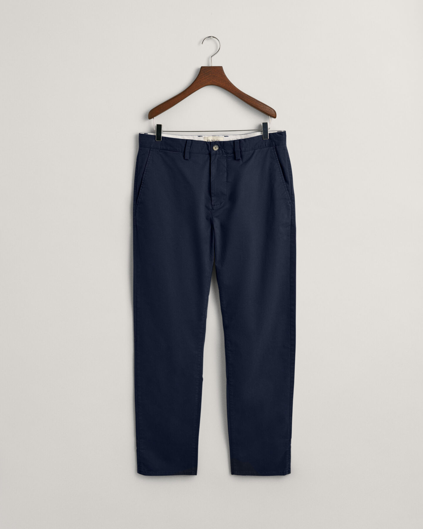 Pantaloni chino Seasonal Essential Archive Shield regular fit