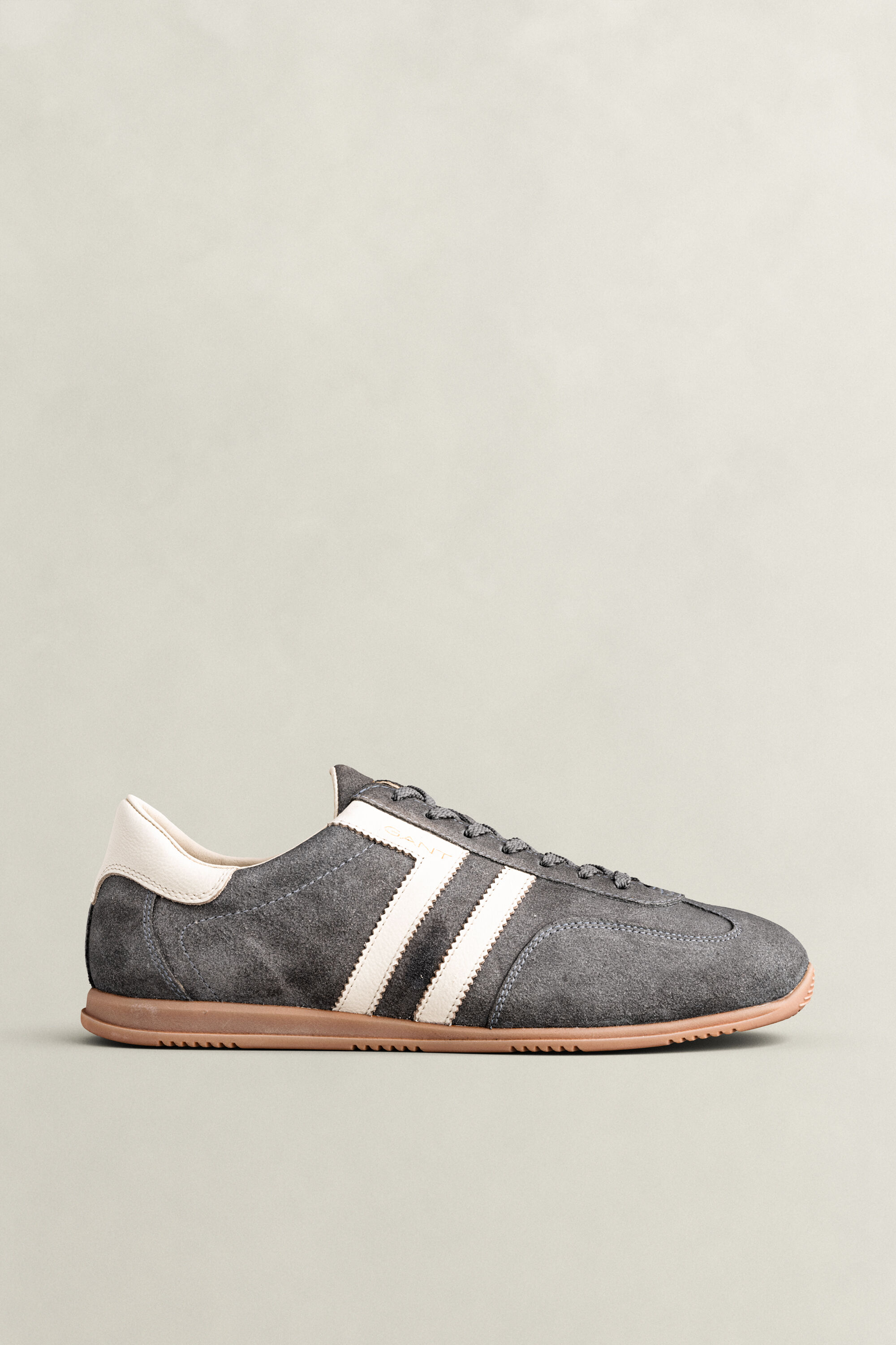 Sneakers Spearclub in camoscio