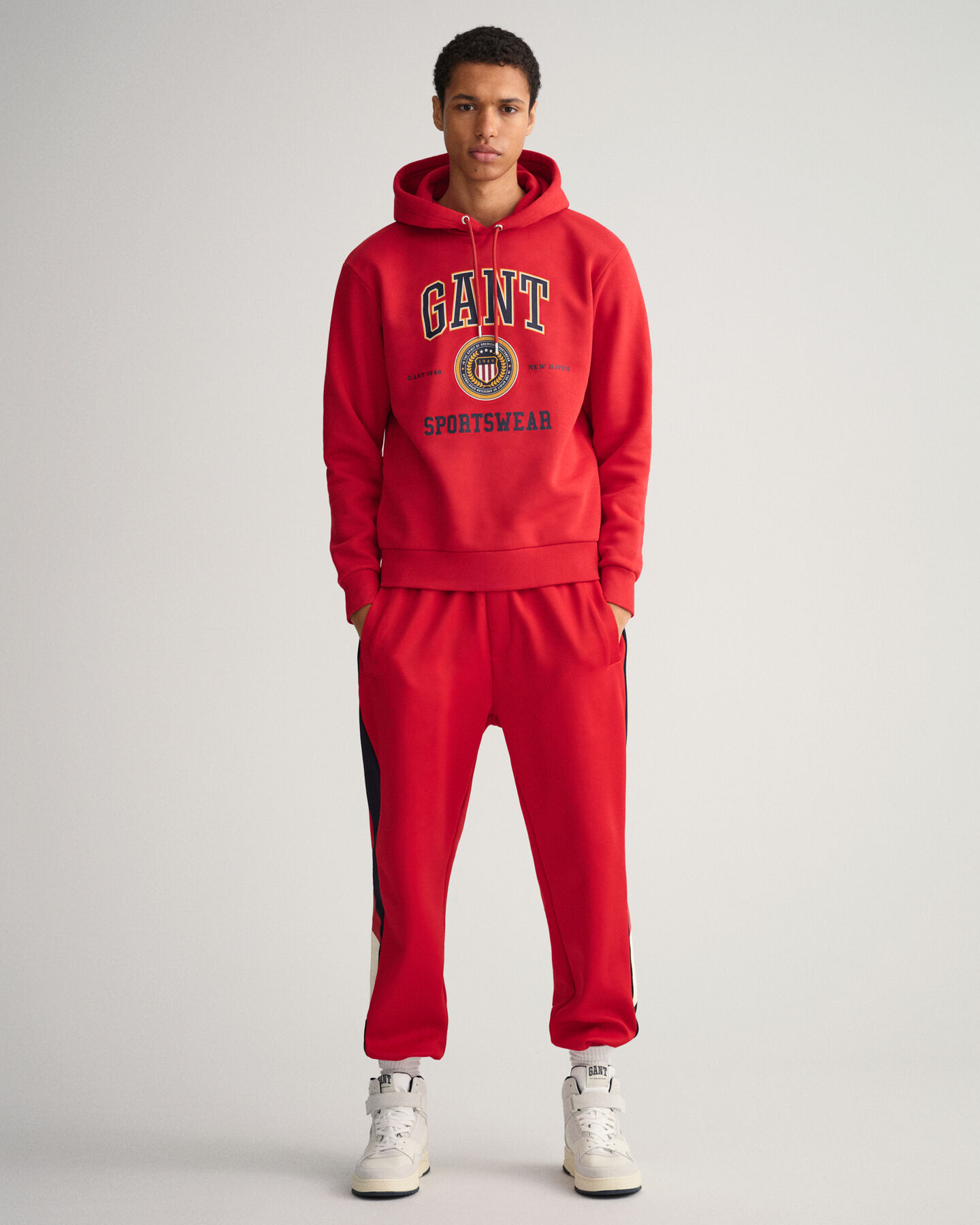 Felpa con cappuccio Crest Shield