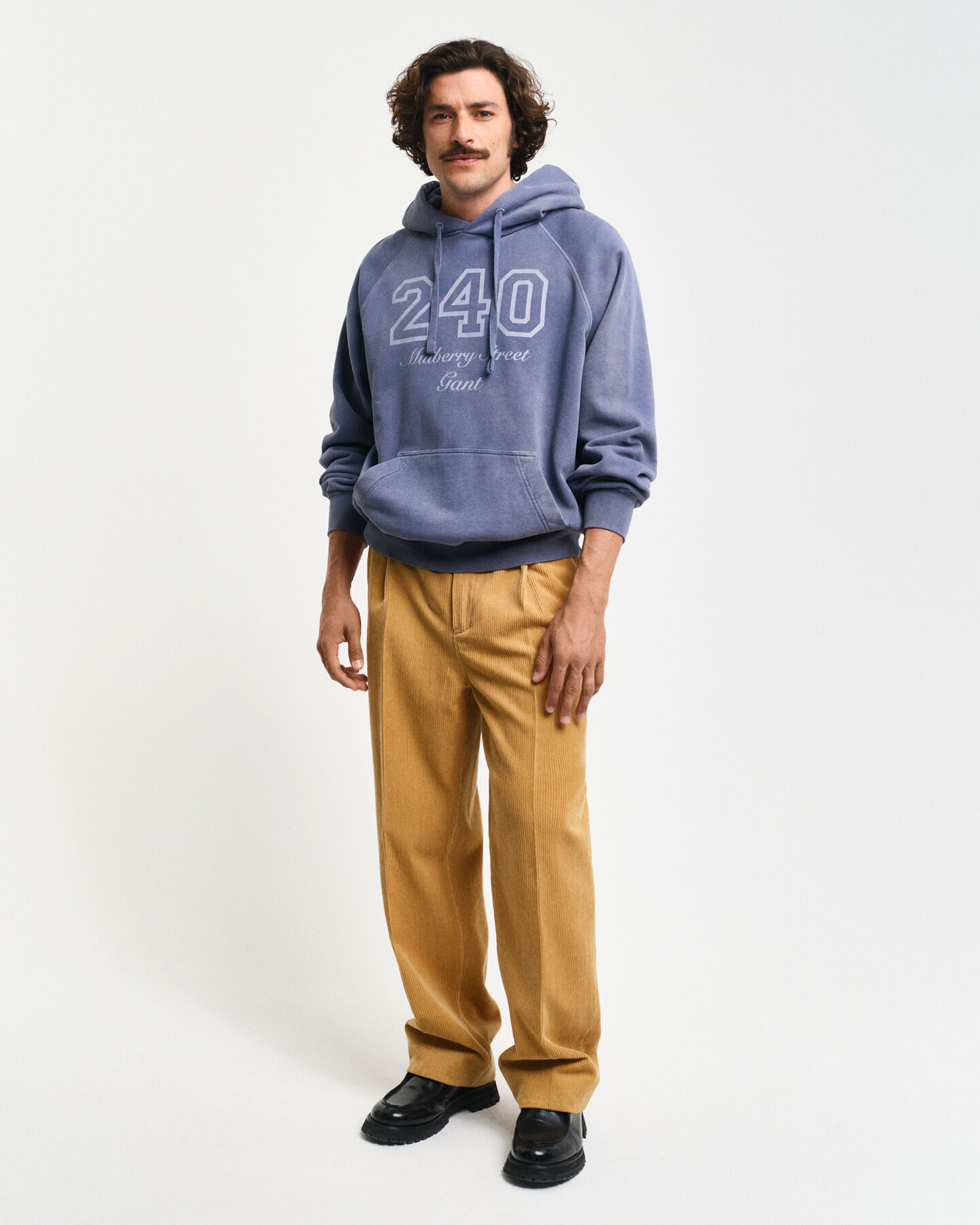 Felpa con cappuccio d&eacute;lav&eacute; vintage