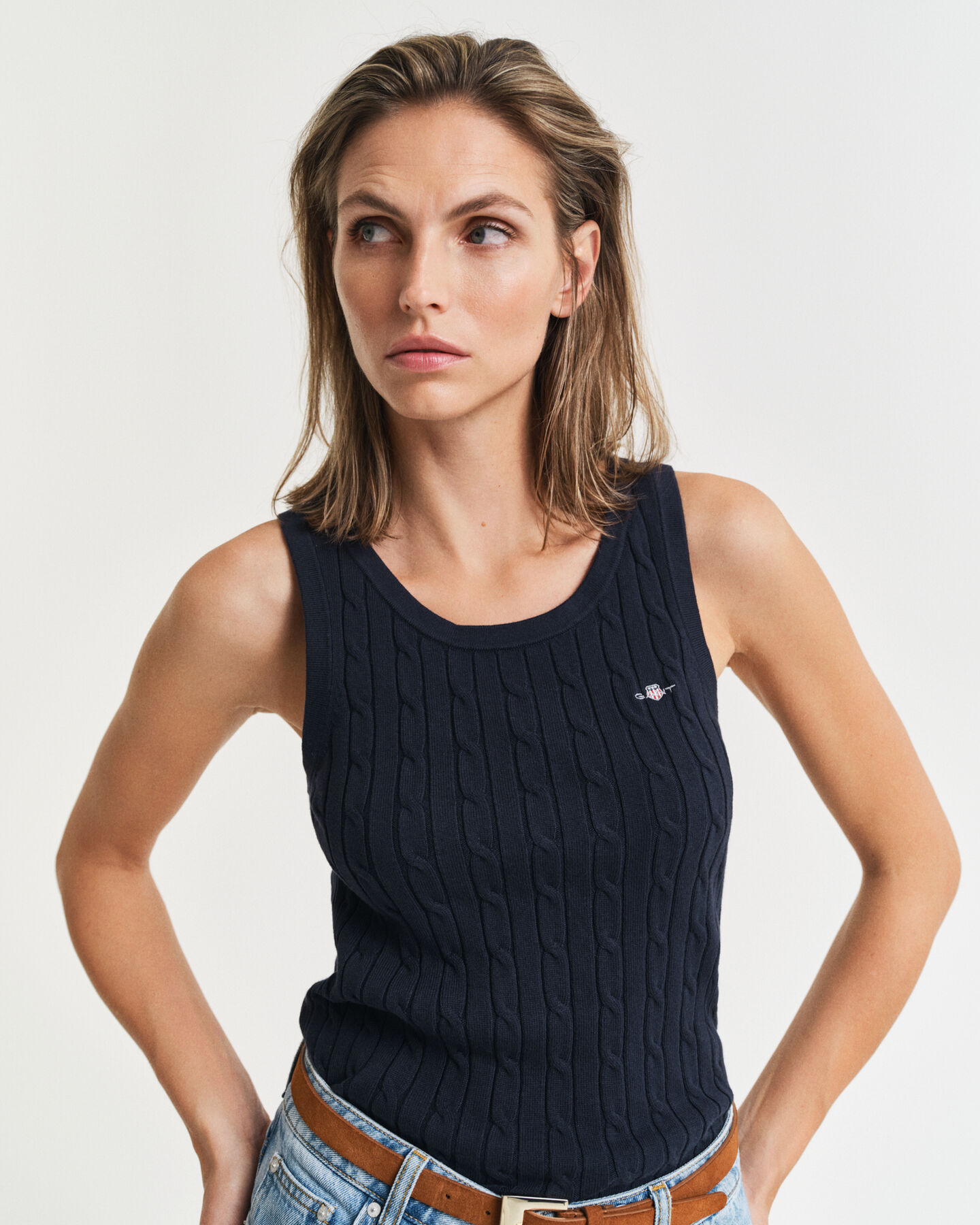 Canotta in cotone elasticizzato a trecce