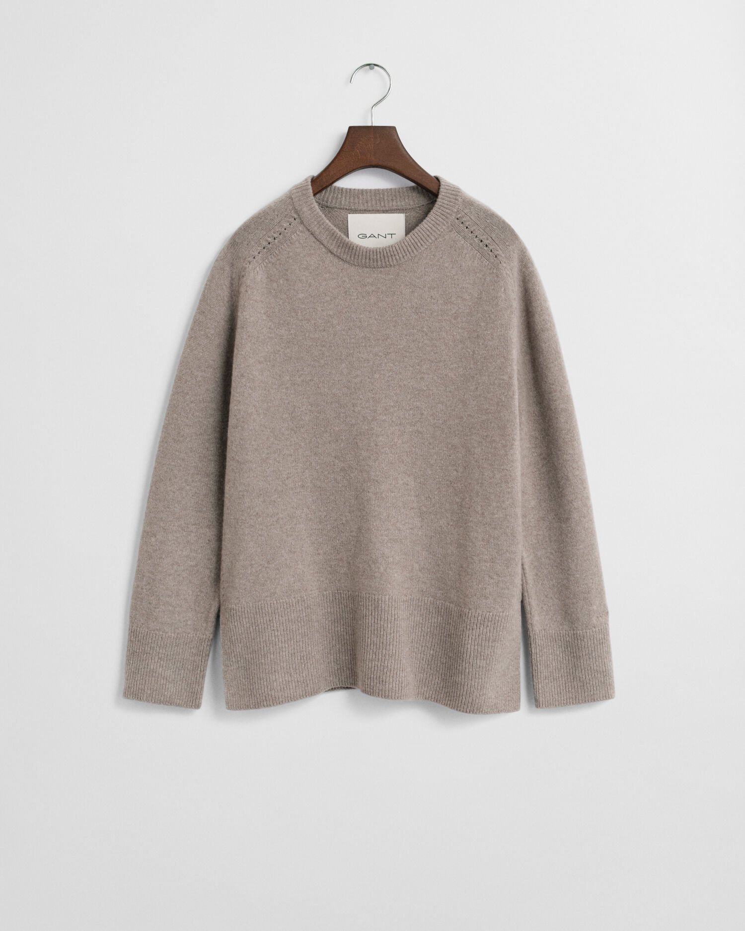 Maglia girocollo in morbida lana misto cashmere