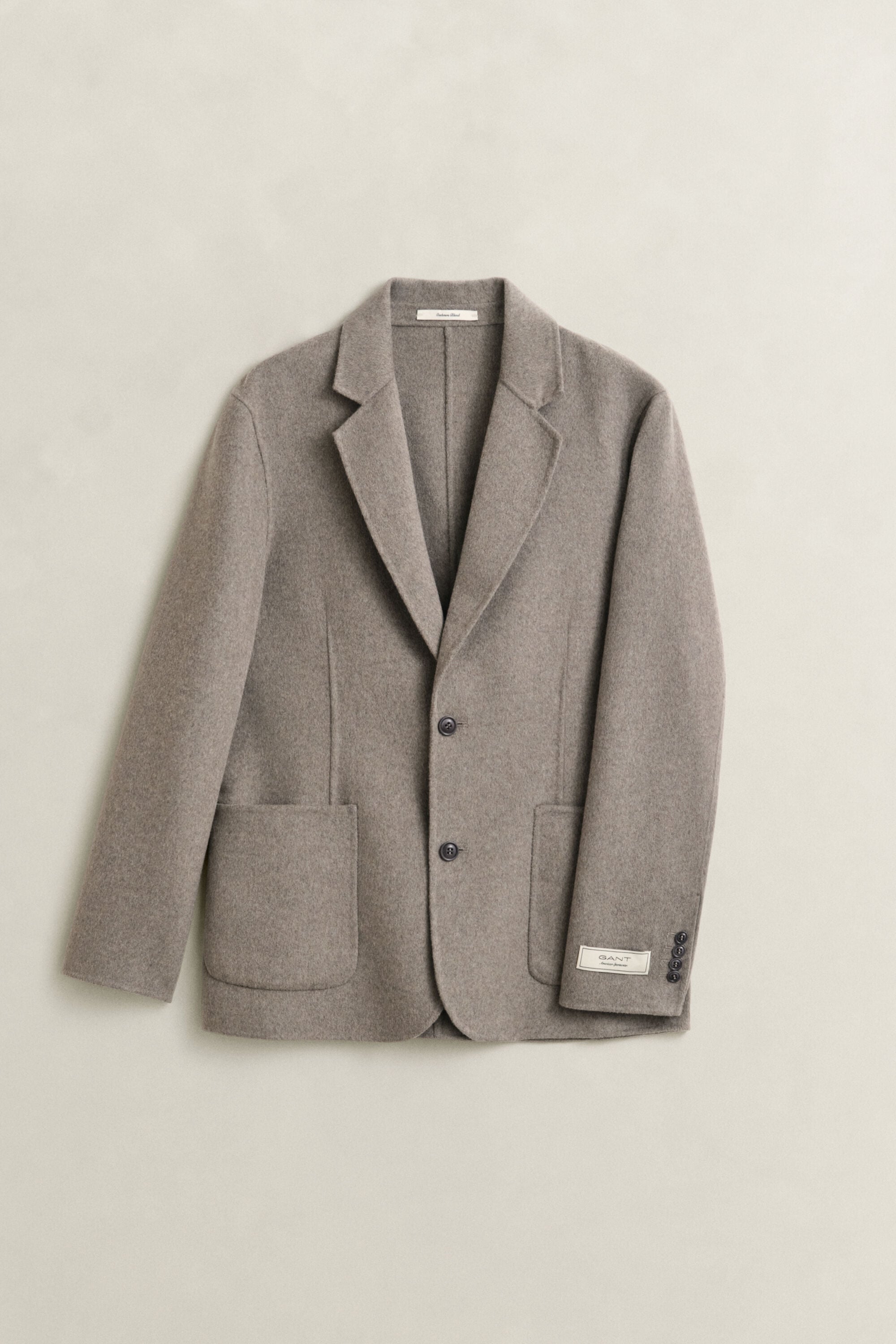 Blazer con cuciture a mano