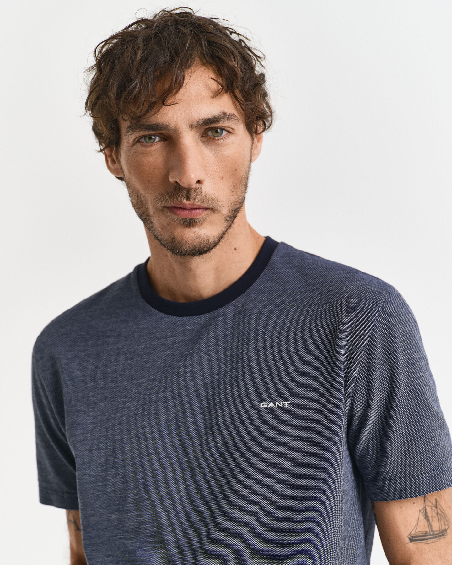 T-shirt Oxford a 4 colori