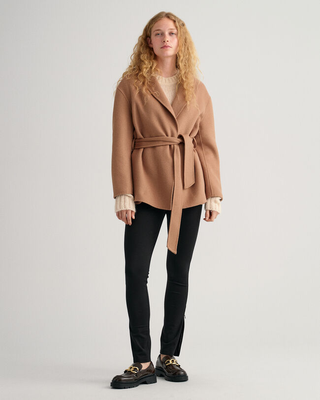 Blazer cucito a mano con cintura