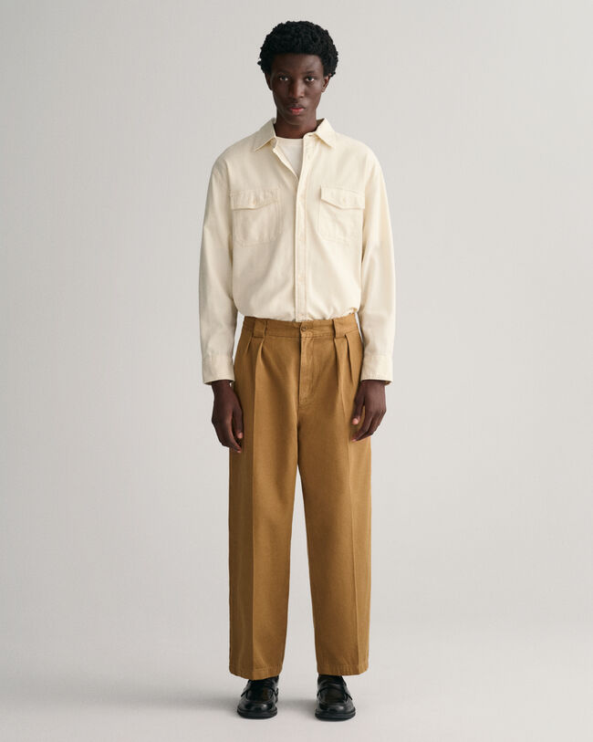 Pantaloni chino in twill con pinces